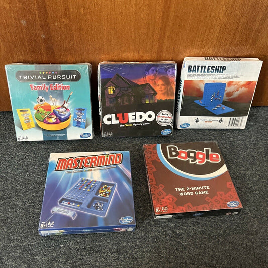 5x Hasbro Board Games: Trivial Pursuit, Cluedo, Boggle, Battleship, Mastermind