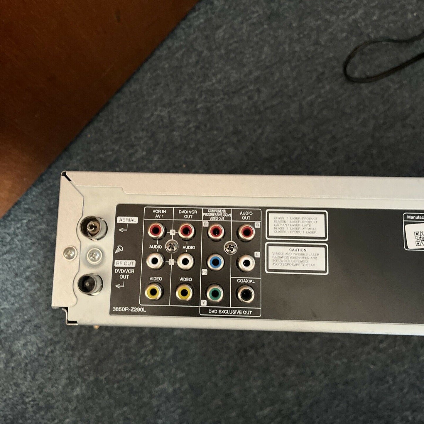 LG V8824W VCR/DVD Combo Video Player VHS *VCR Not Working For Parts Or Repair*