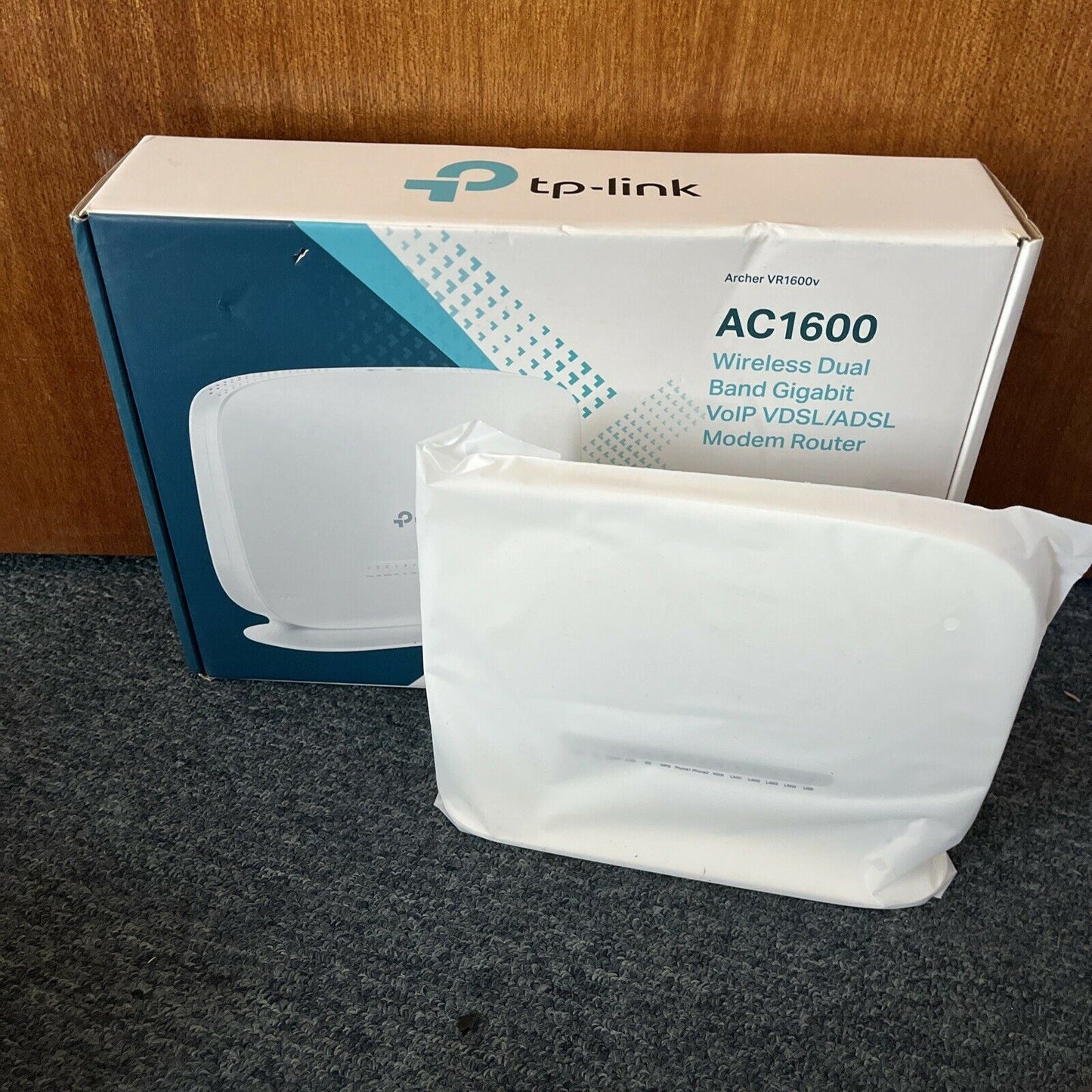 TP-LINK Archer VR1600v VDSL/ADSL VoIP Wireless Modem Router *Opened Never Used*