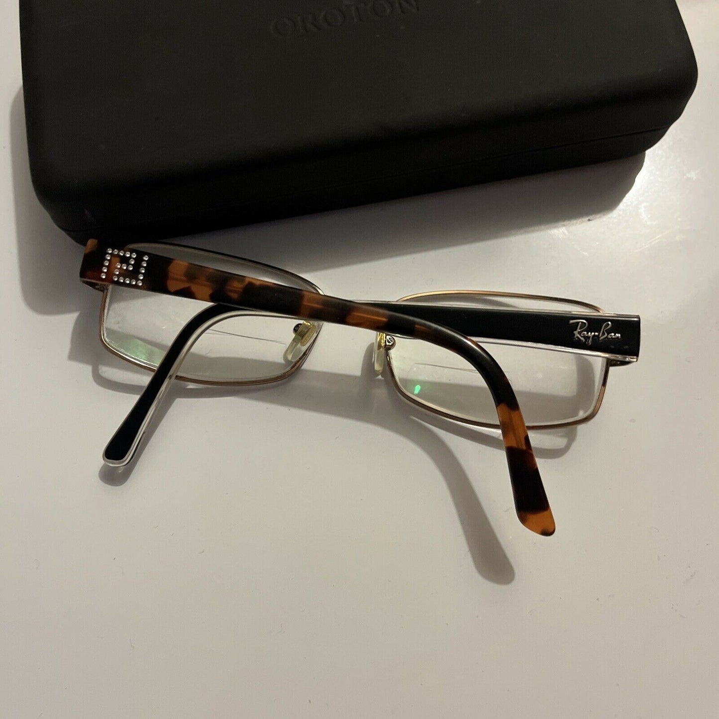 Ray-Ban Reading Glasses With Oroton Case 54/16-135