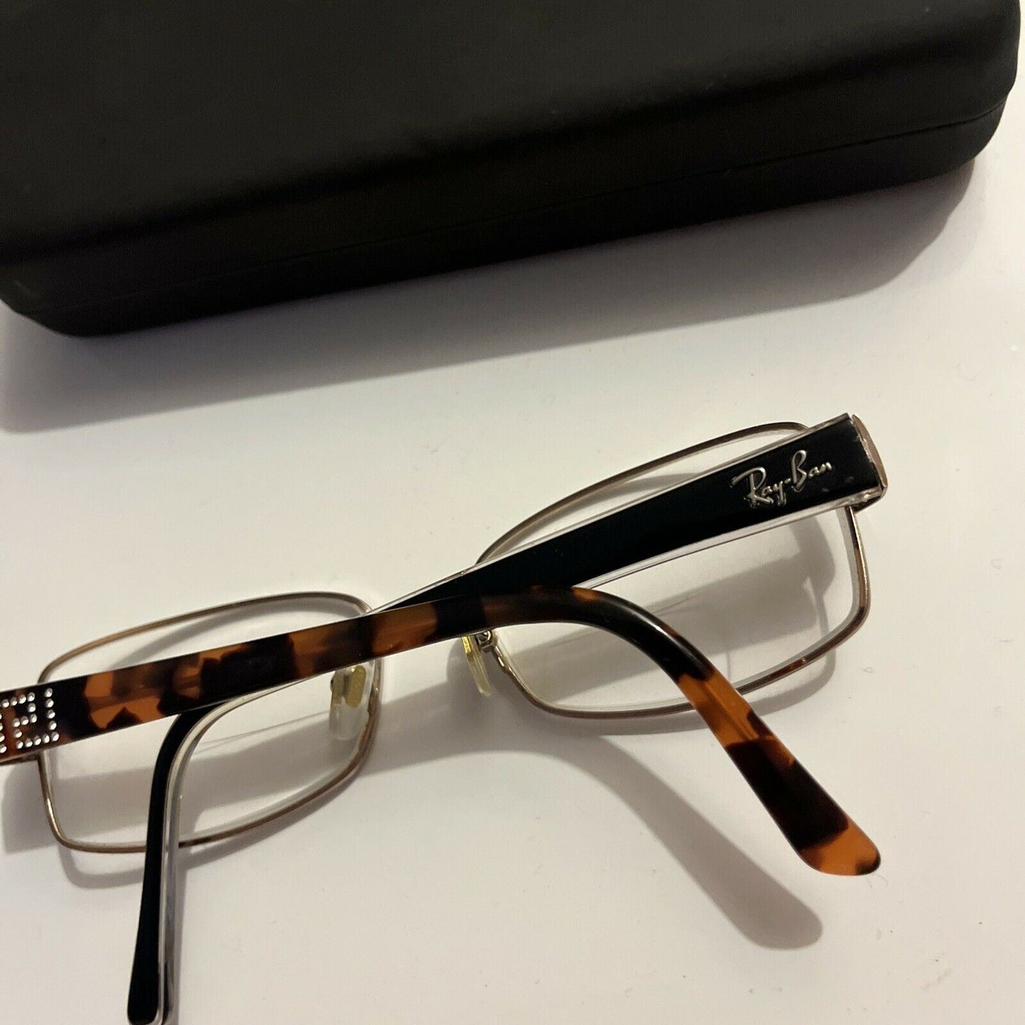 Ray-Ban Reading Glasses With Oroton Case 54/16-135