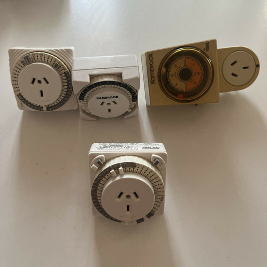 4x Analog Electrical Timers:  Arlec, Kambrook, Ringgtip