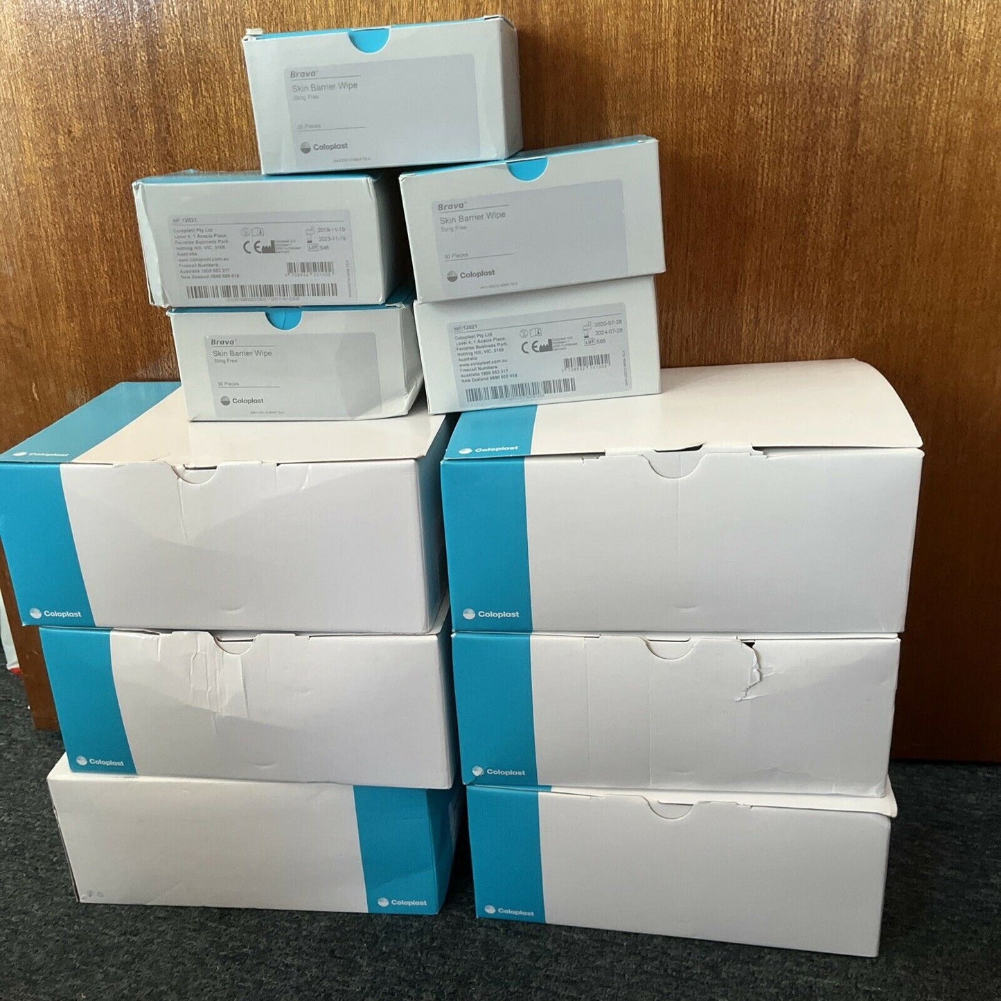 180x Coloplast Ostomy Bag SenSura mio & 150 Brava Skin Barrier Wipe