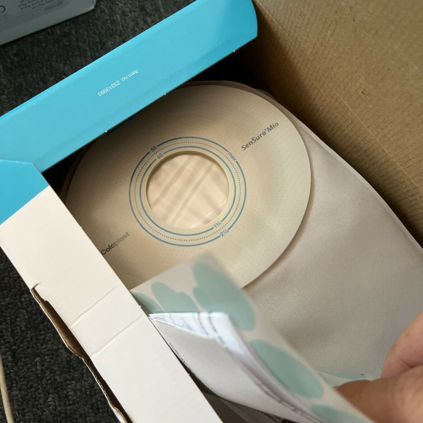 180x Coloplast Ostomy Bag SenSura mio & 150 Brava Skin Barrier Wipe