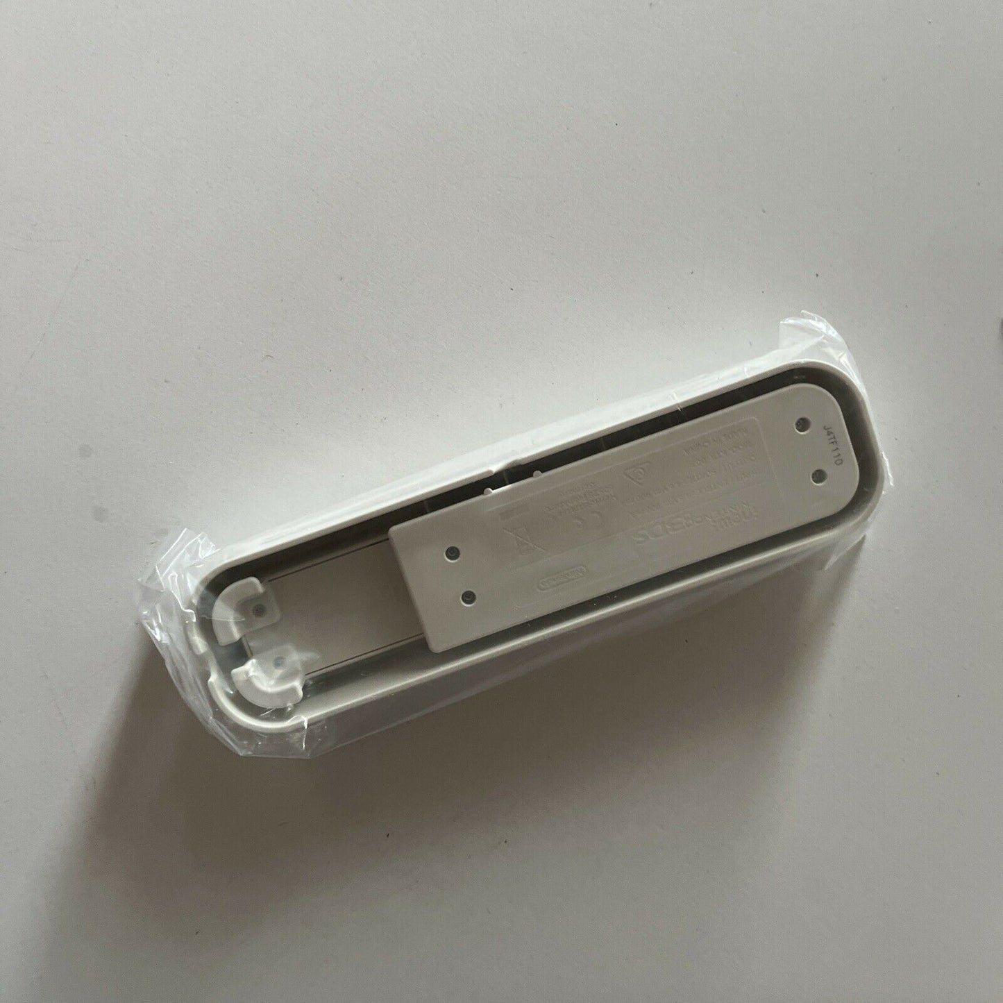 New Nintendo 3DS Charging Cradle (White) Easy Charging Compact - Genuine In Box