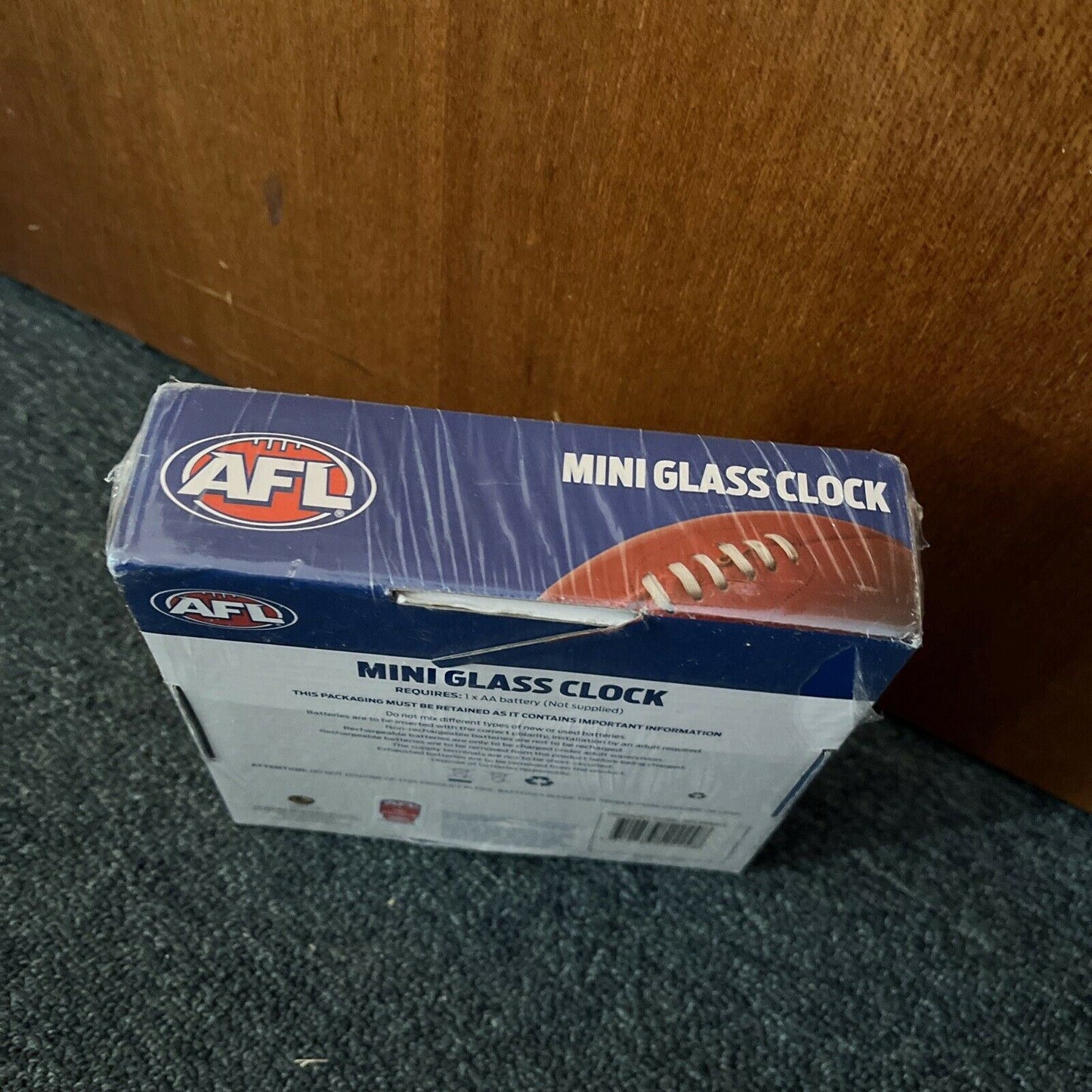 *New Sealed* AFL Geelong Cats Mini Glass Clock