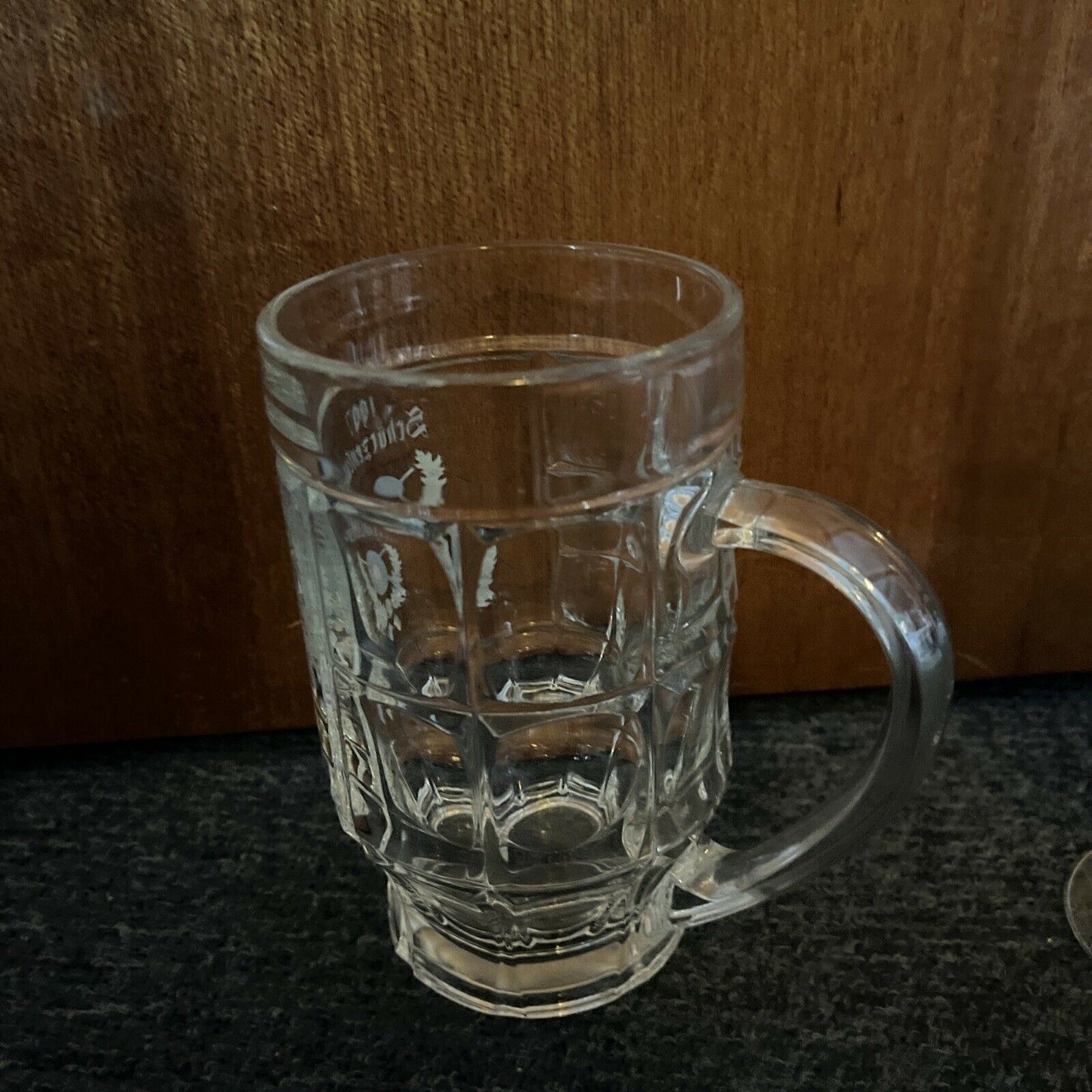 Carlsberg Pilsner & SA German Association 1997 Schutzenfest 500ml Stein Glass
