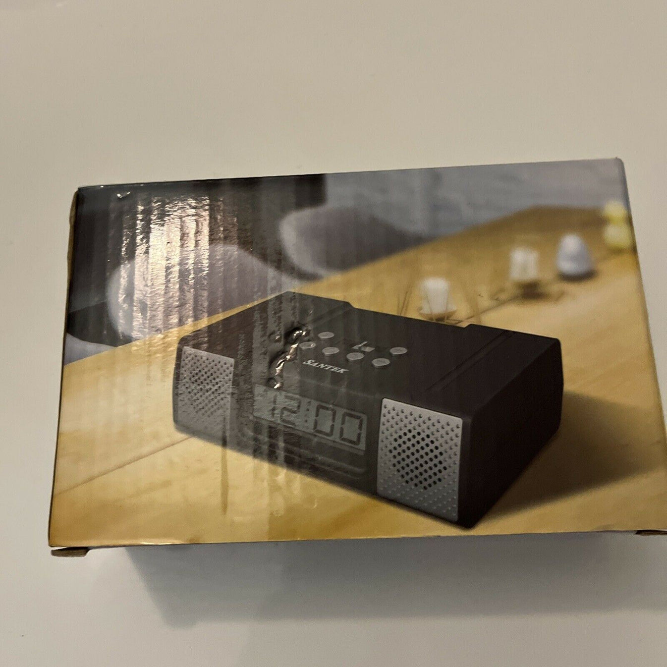 Santek FM Radio Clock with Alarm Retro Unit