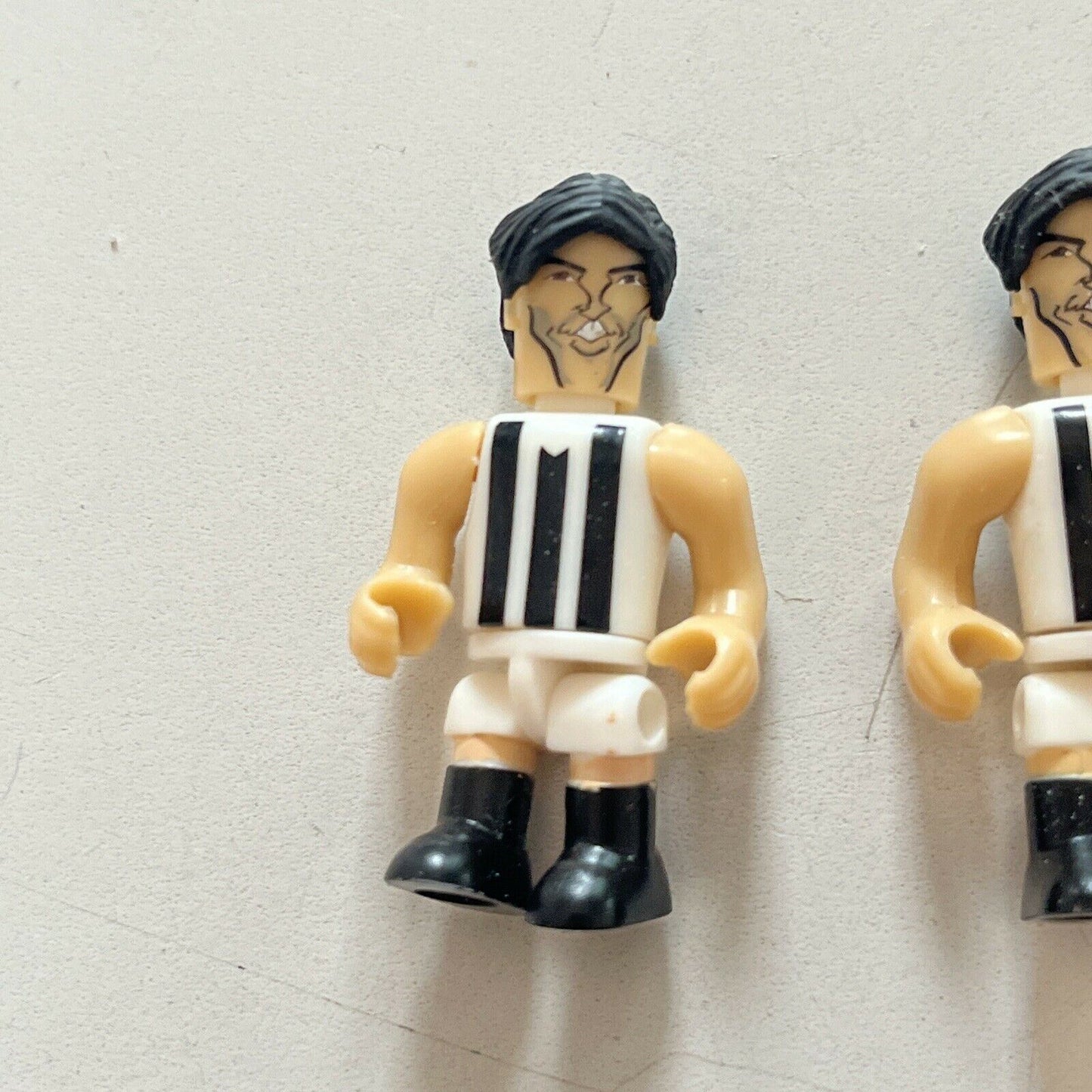 3x AFL Micro-Figures Collingwood Magpies Scott Pendlebury