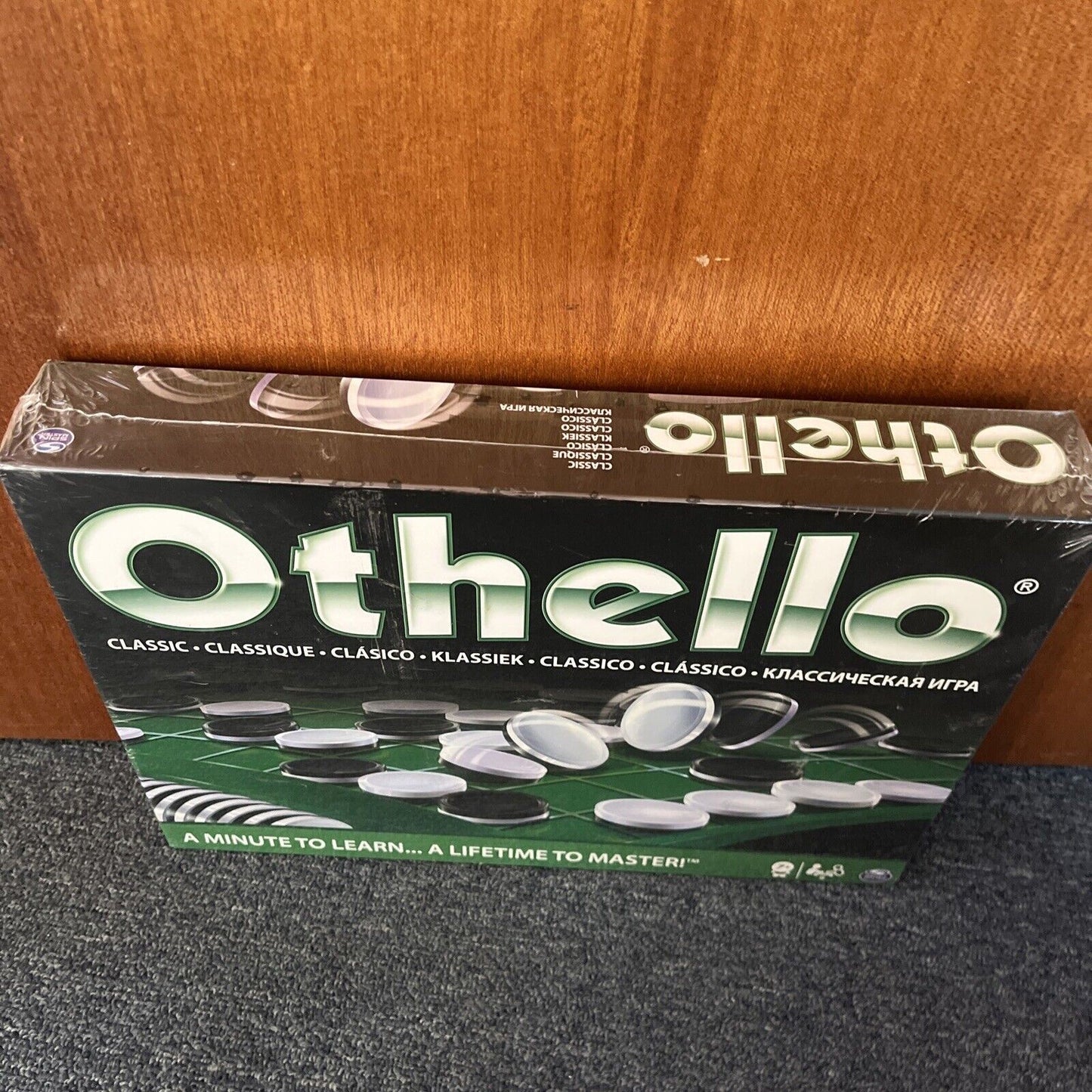 *New Sealed* Spin Master Othello Classic Board Game