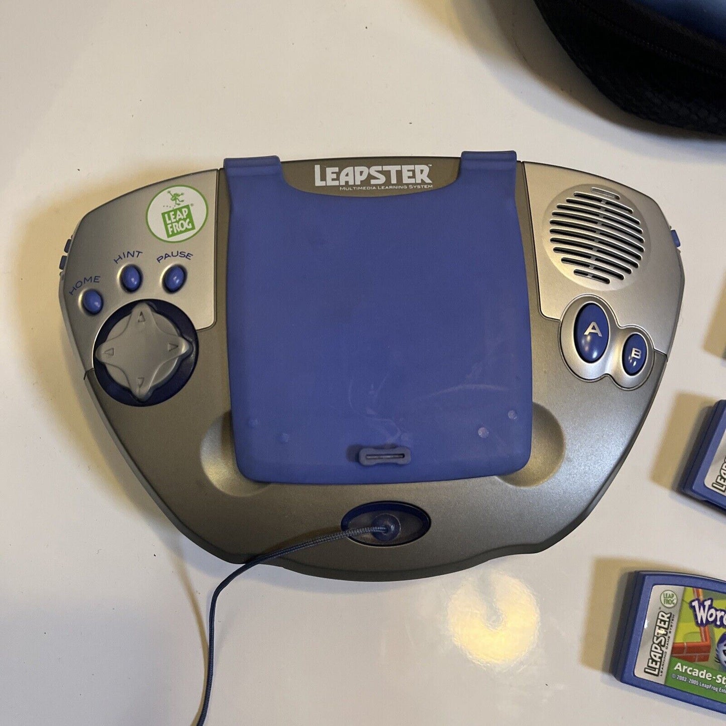 Leapster Multimedia Learning System Console with 8 Games and Case