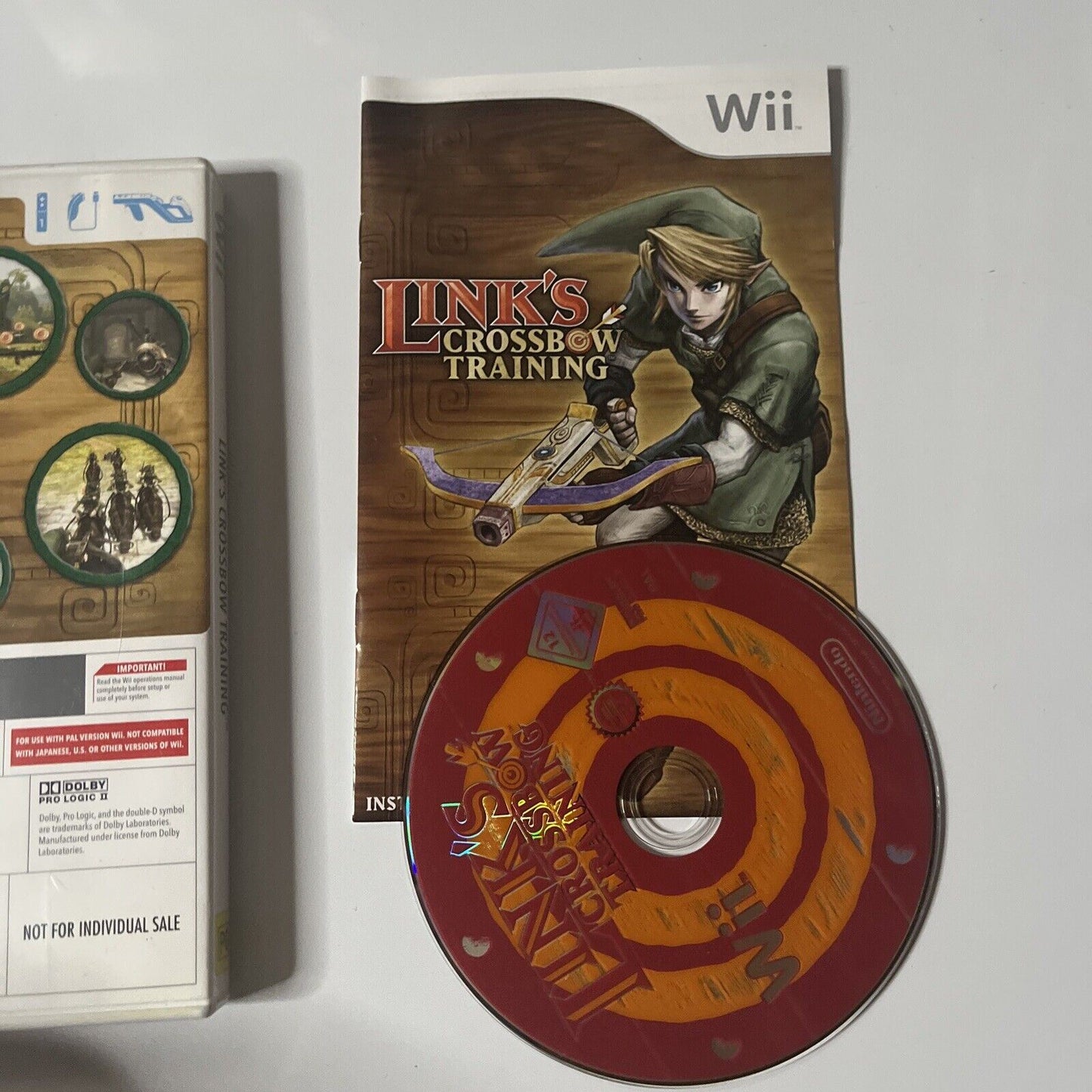 Link's Crossbow Training Nintendo Wii PAL Complete with Manual.