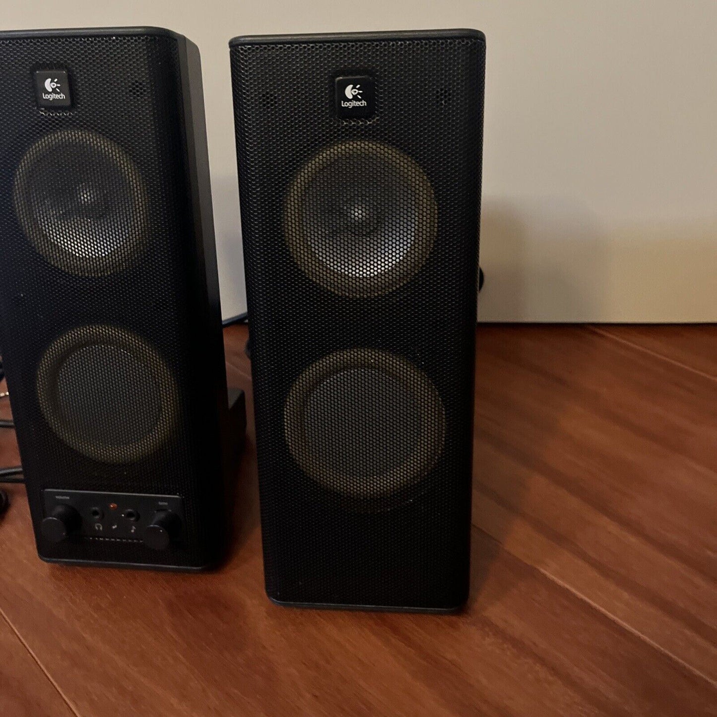 Logitech Computer Speaker Model S-0264B