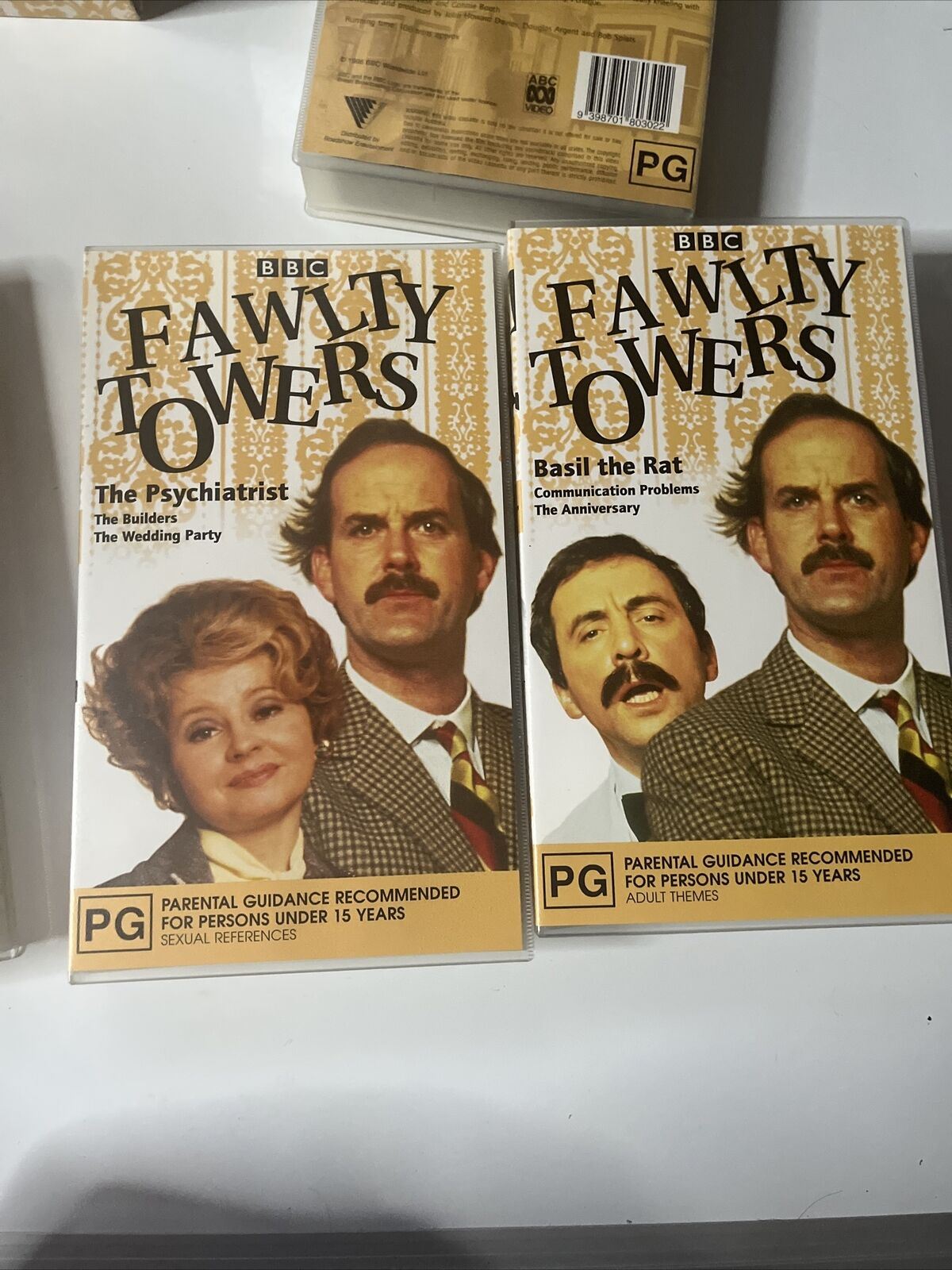 The Complete Fawlty Towers Boxed Set (VHS, 1998) PAL John Cleese BBC