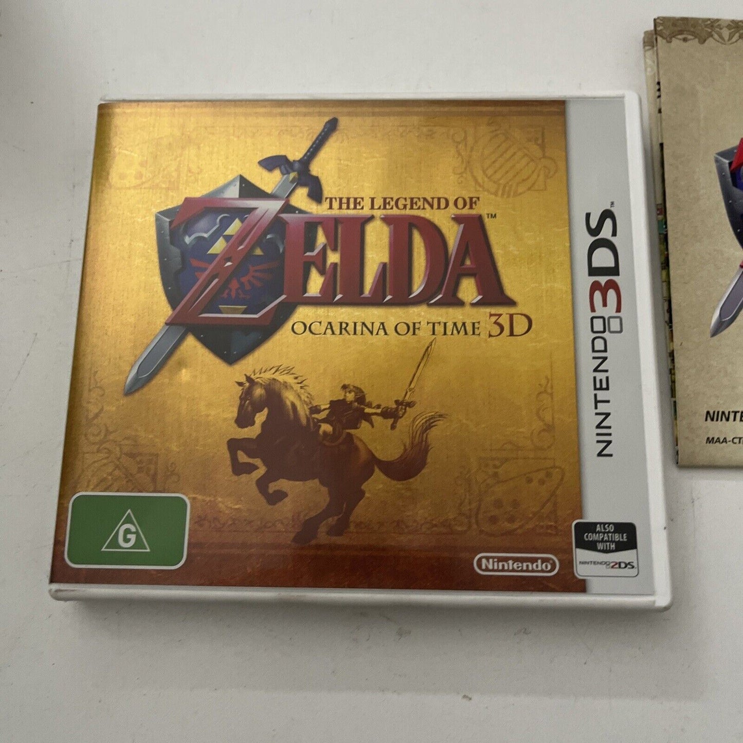 The Legend of Zelda: Ocarina of Time 3D (Nintendo 3DS, 2011) with Manual