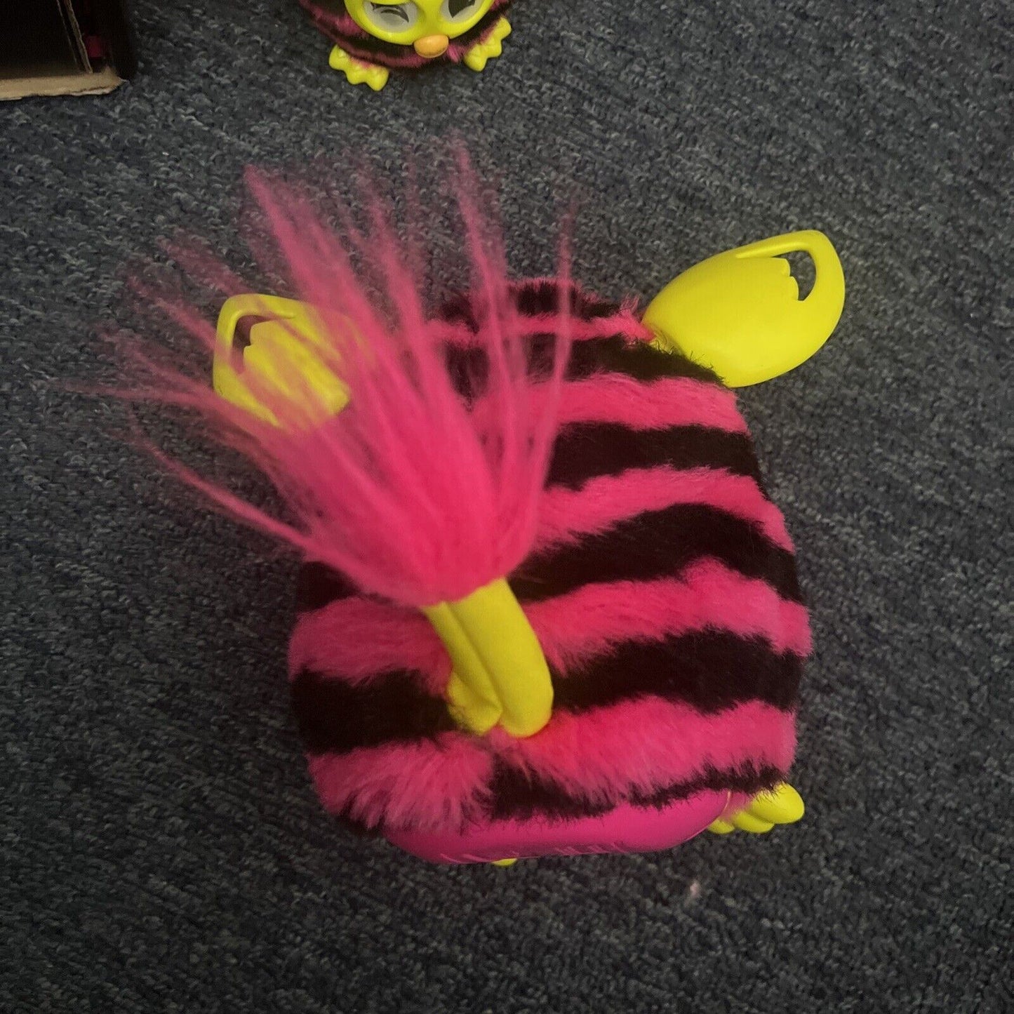 Furby boom 6" & Mini Furby 3" straight stripes 2012 dark pink black HASBRO