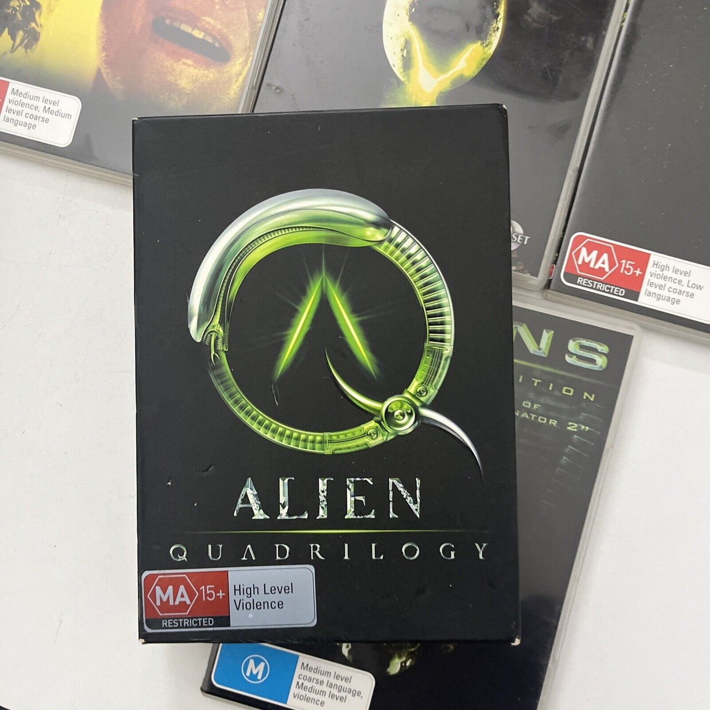 Alien Quadrilogy: Alien, Aliens, Alien 3, Alien 4 (DVD, 2008, 8-Disc) Region 4