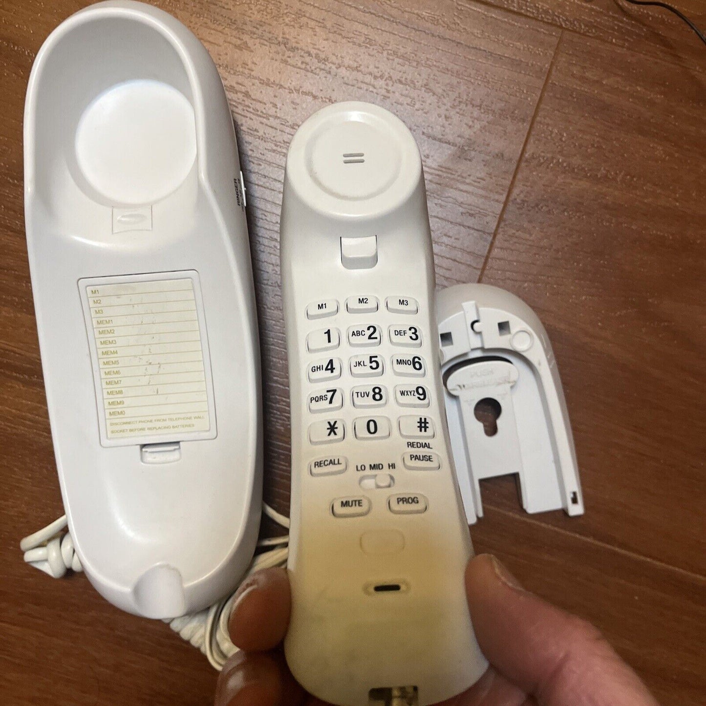 Telstra T700 Landline Slim Corded Telephone