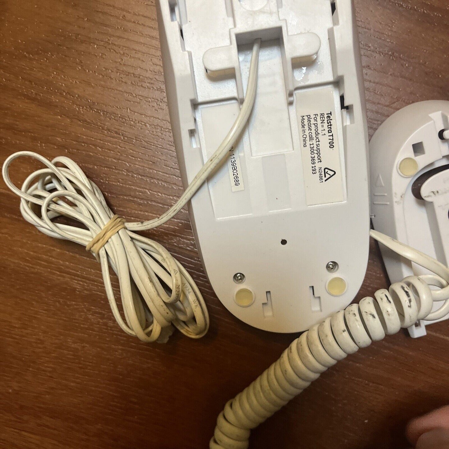 Telstra T700 Landline Slim Corded Telephone