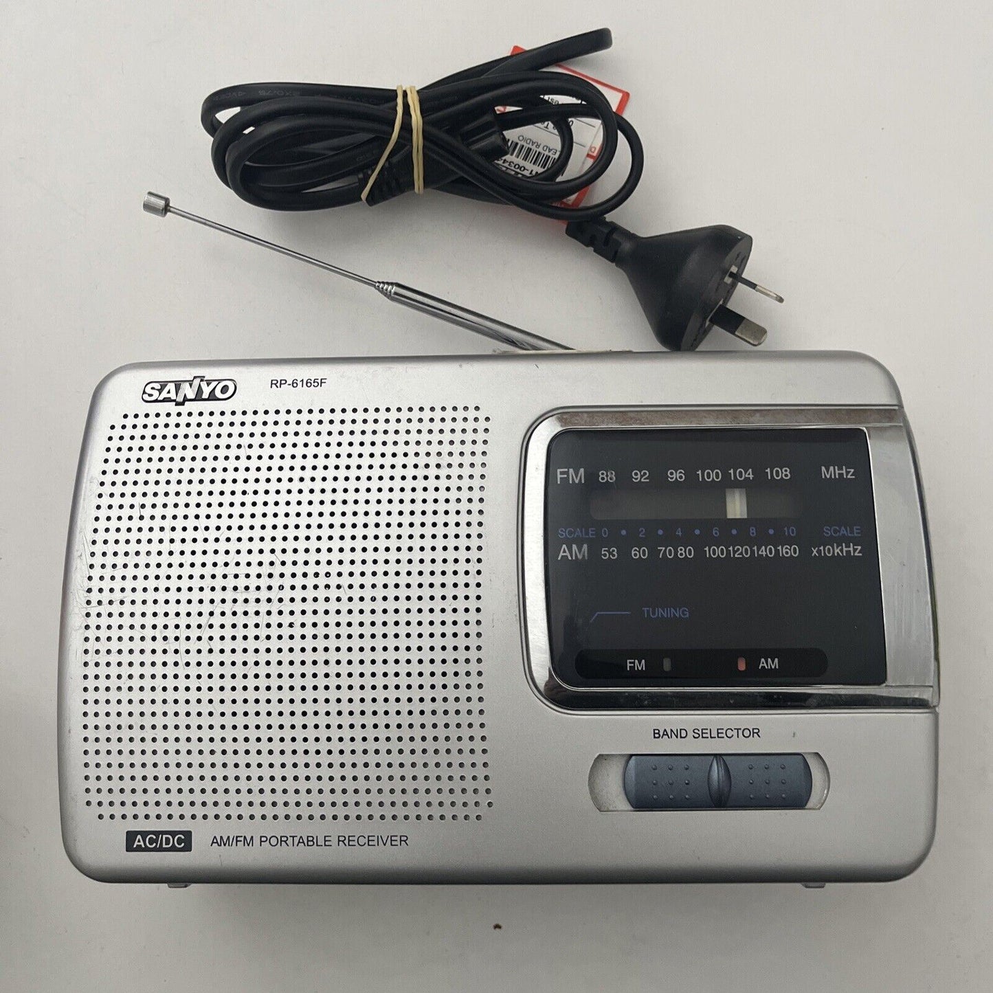 Sanyo AM/FM Portable Radio Model RP6165F