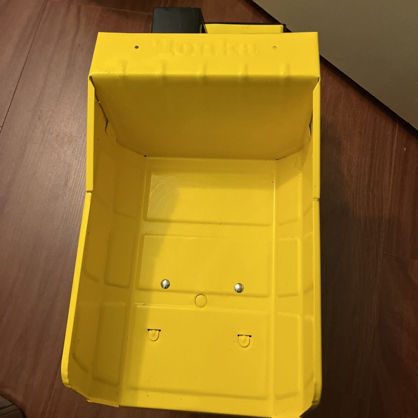 Tonka 952 Dump Truck Yellow Die Cast 2020 43cm Long