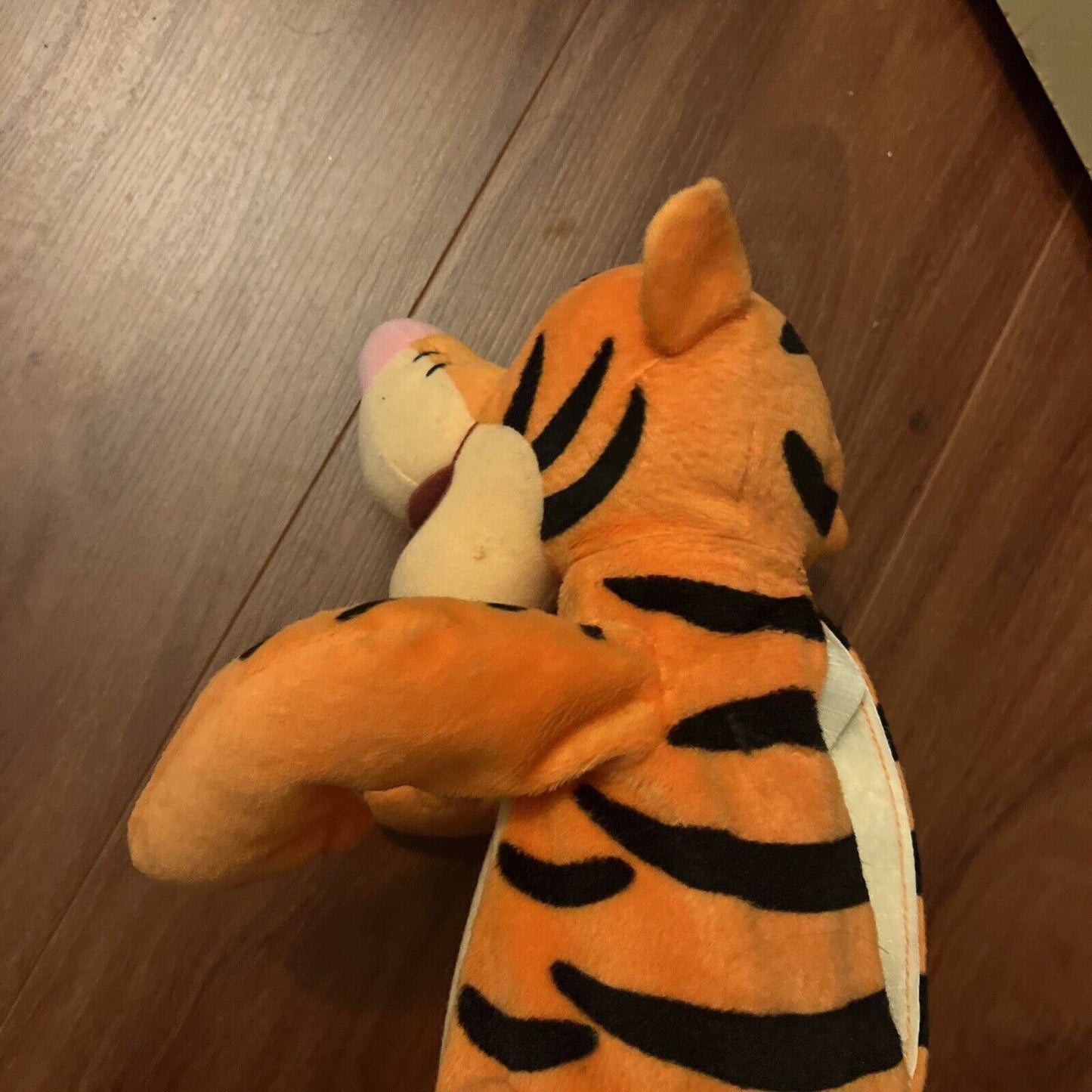 Tigger Jumping and Talking Figure 1998 Mattel 31cm