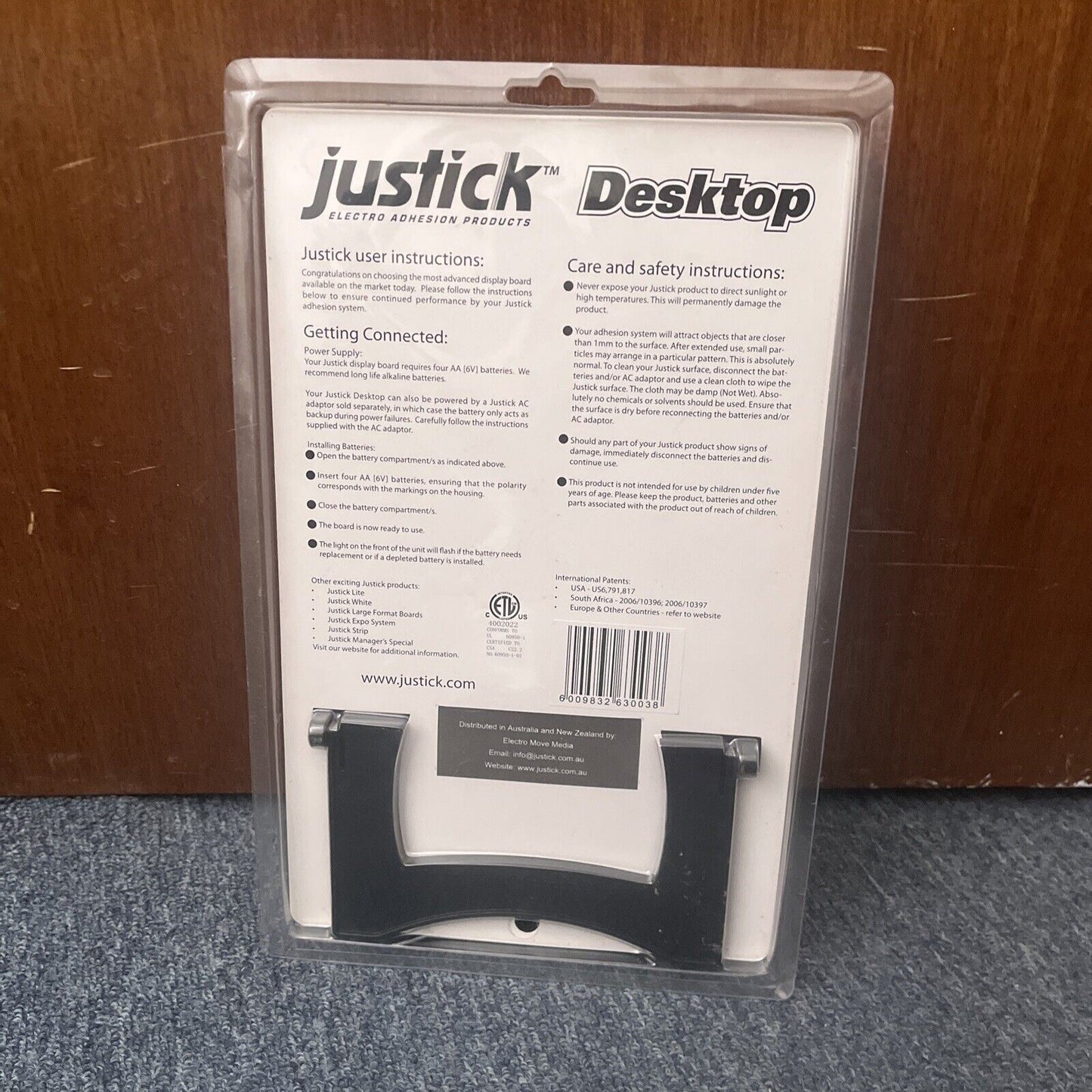 *NEW* Justick Electro Adhesion Notice Board Desktop 203x279mm Black