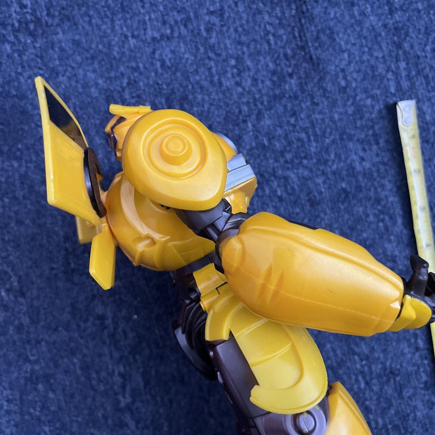 Bumblebee Transformer Dancing and Sound 10" Action Figure Hasbro C-0860