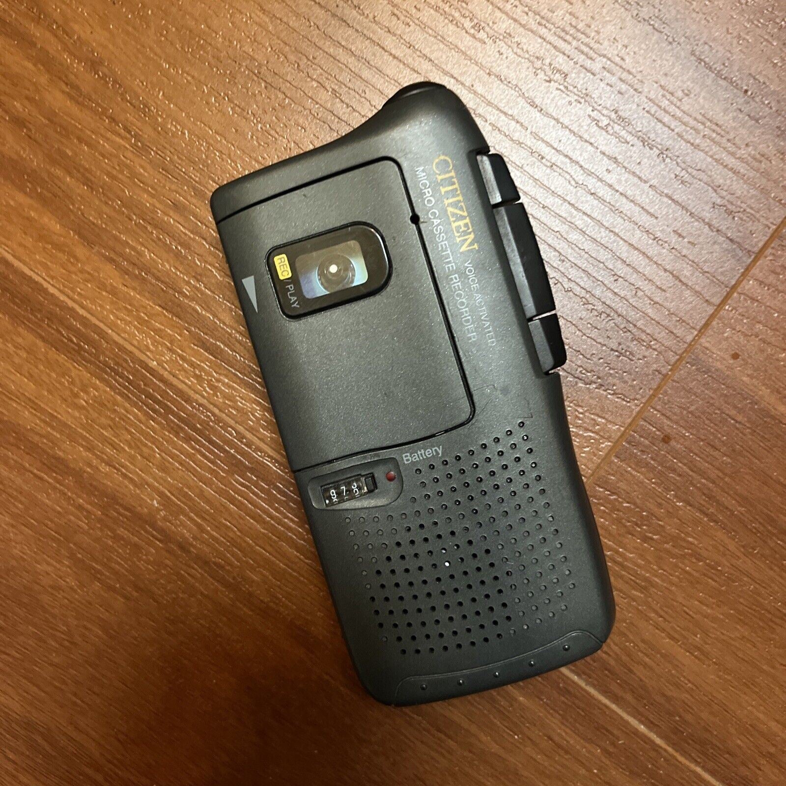 Citizen Micro Cassette Voice Recorder Voice Activated AW-901 *parts or ...