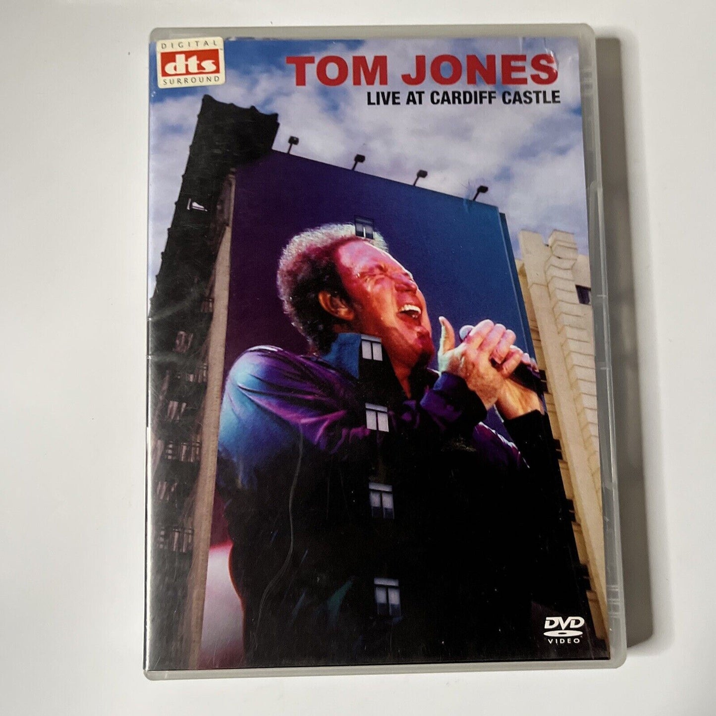 Tom Jones - Live at Cardiff Castle (DVD, 2005) Region 4&2