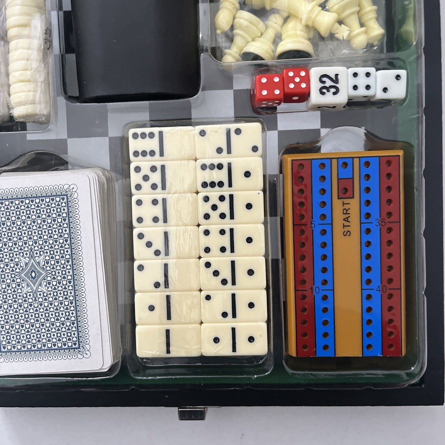 Colorado Hustle Box: Backgammon, Chess, Cribbade, Dominoes, Checkers, Poker