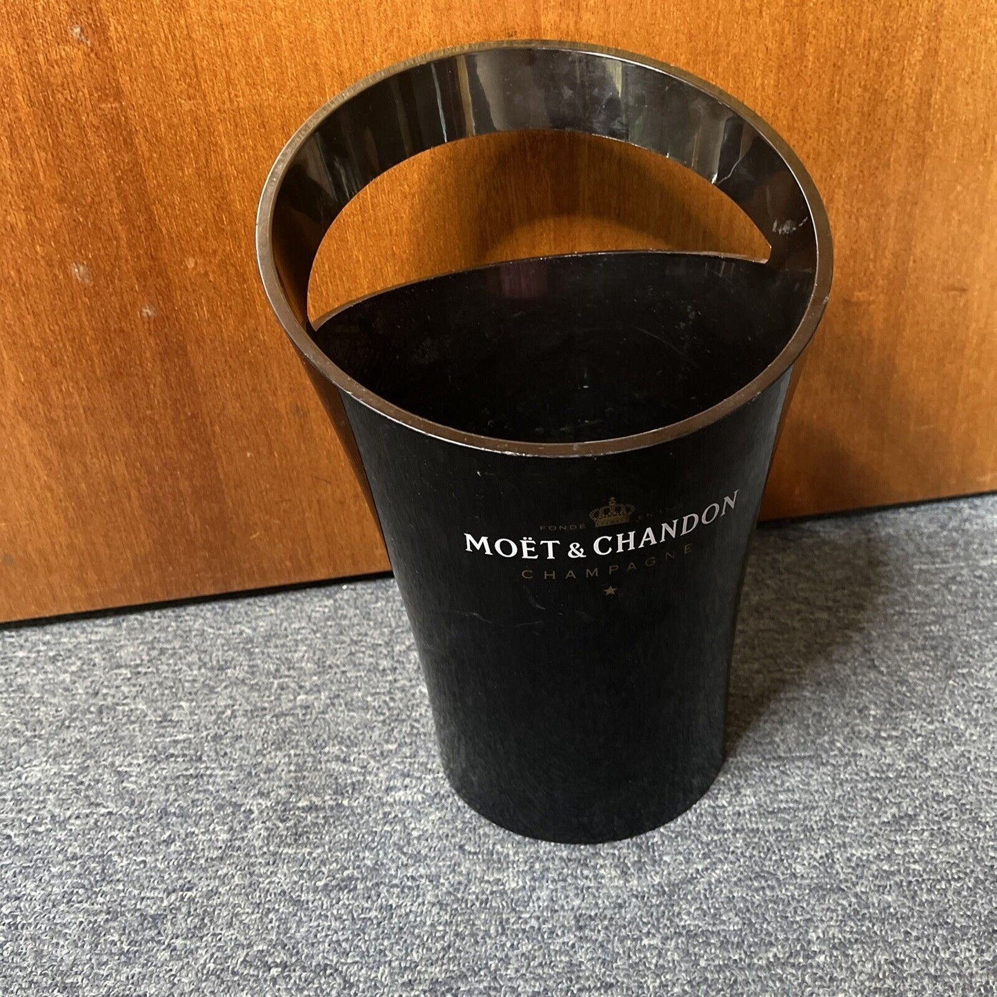 Moet & Chandon Champagne Wine Bucket Ice Cooler Bucket