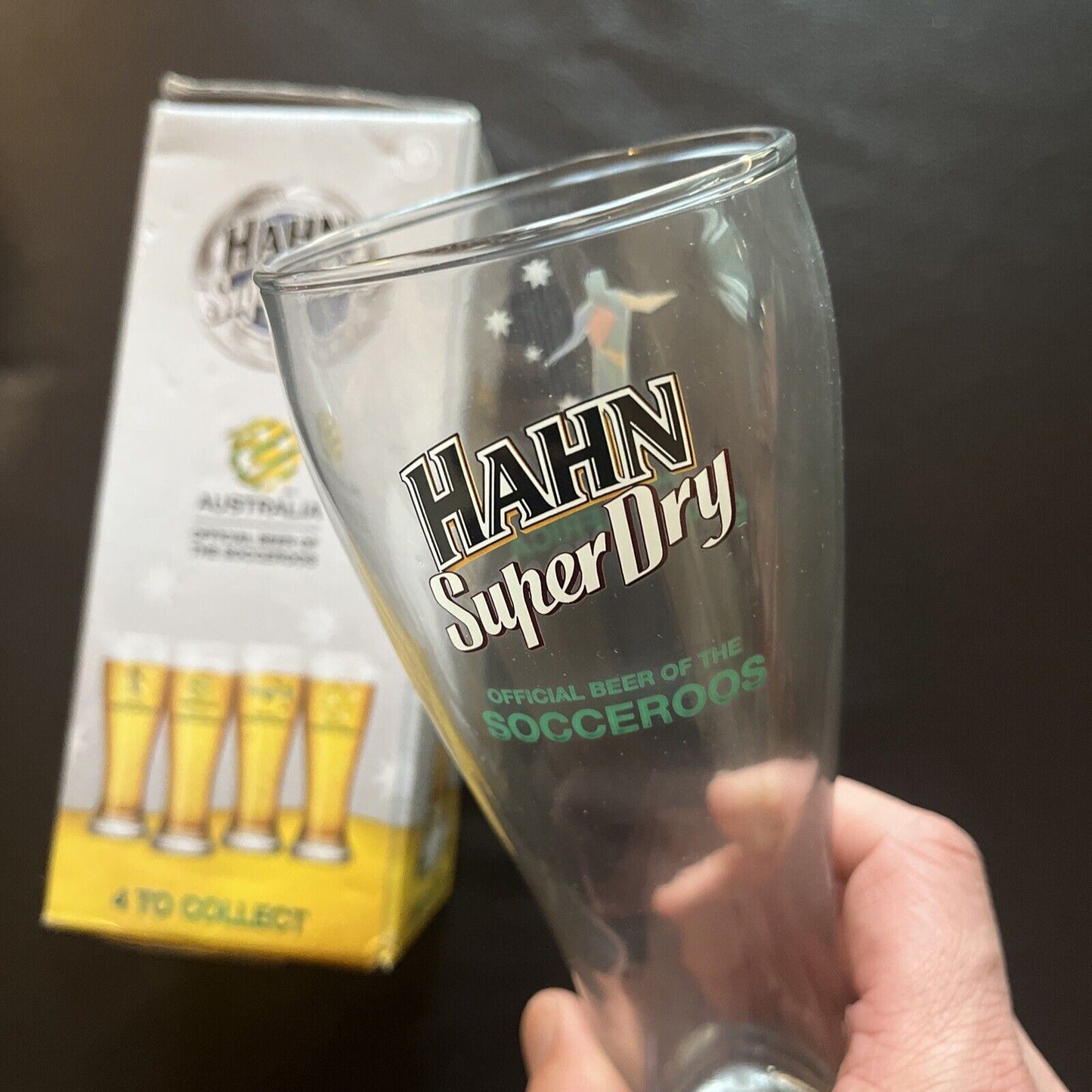 Australia Socceroos Limited Edition Hahn Super Dry Beer Glass 425ml Crown