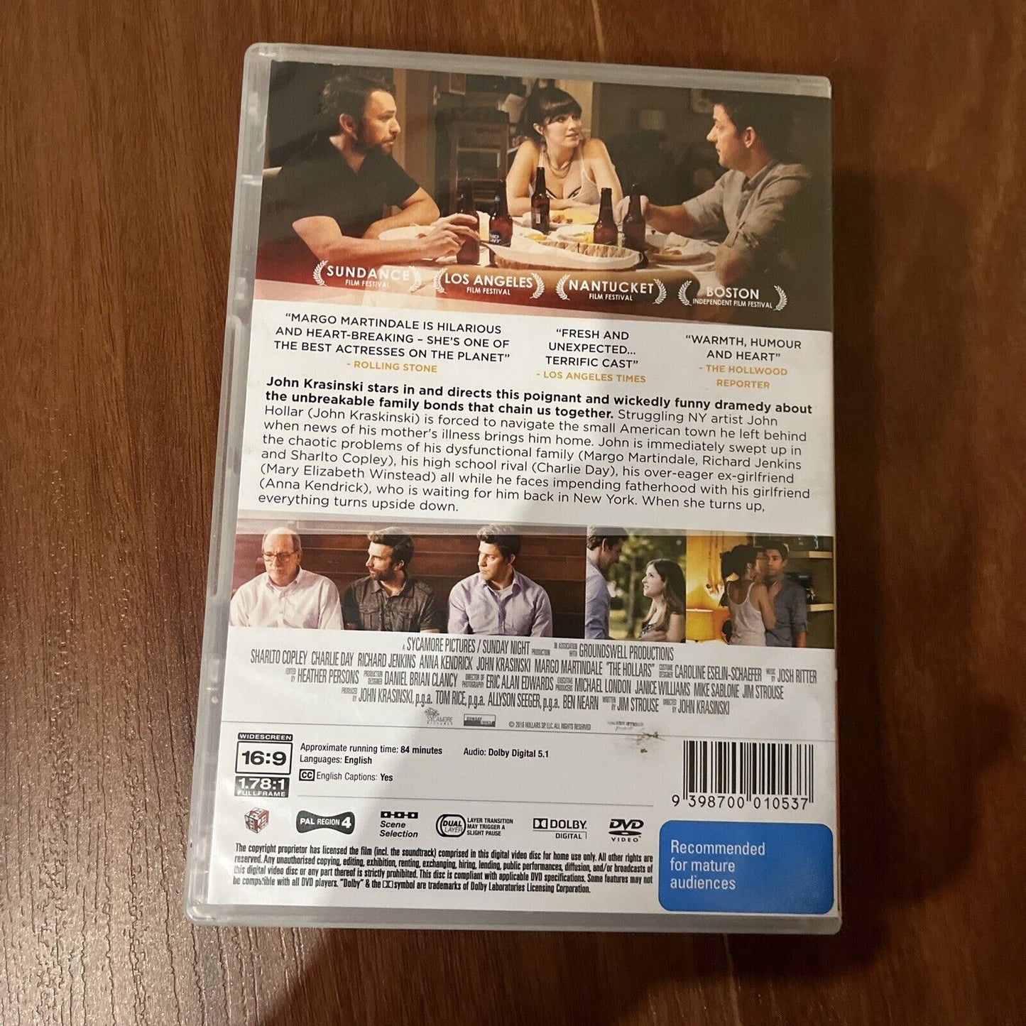 The Hollars (DVD, 2016) Margo Martindale, Sharlto Copley, Region 4
