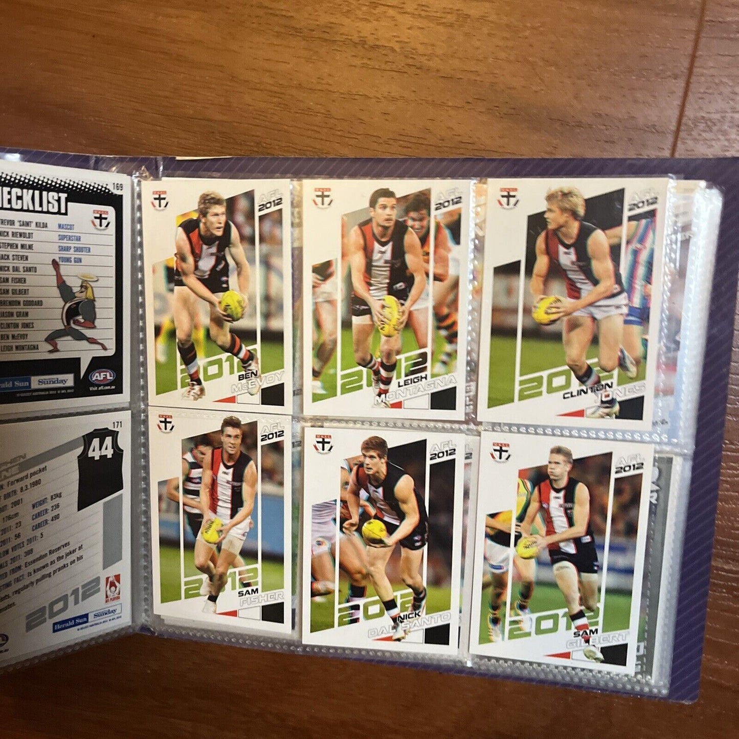 215x Collector's Cards Herald Sun AFL Footy 3D 2012