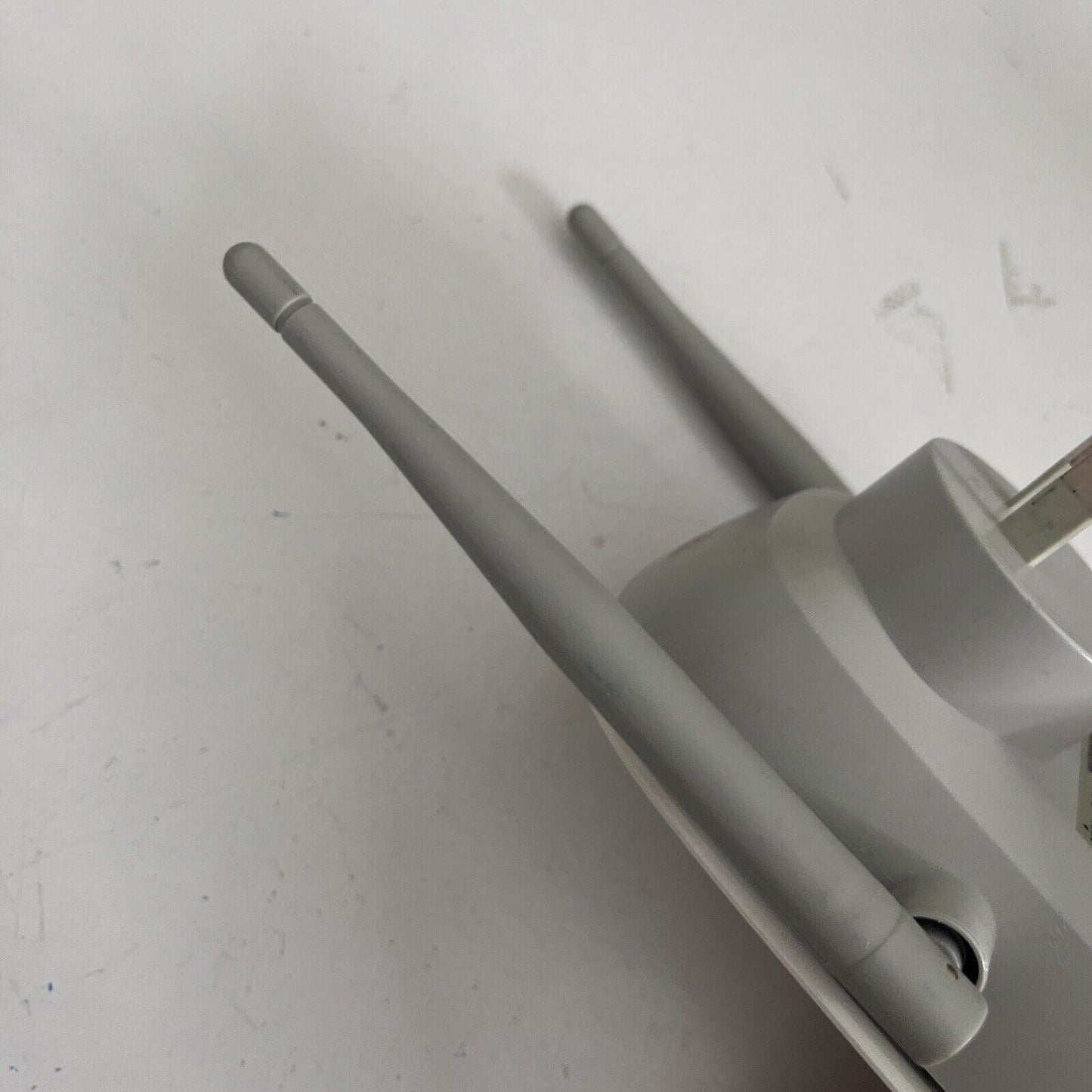 Belkin N600 DB Wall-Mount Range Extender Universal F9K1122V1