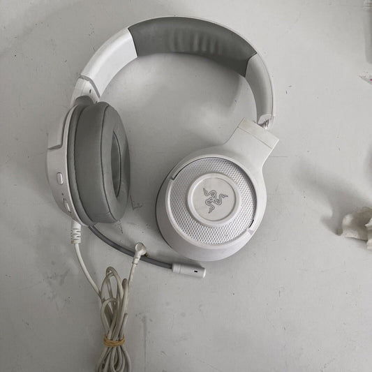 Razor RZ04-0289 Gaming Headphones *for parts or repair*