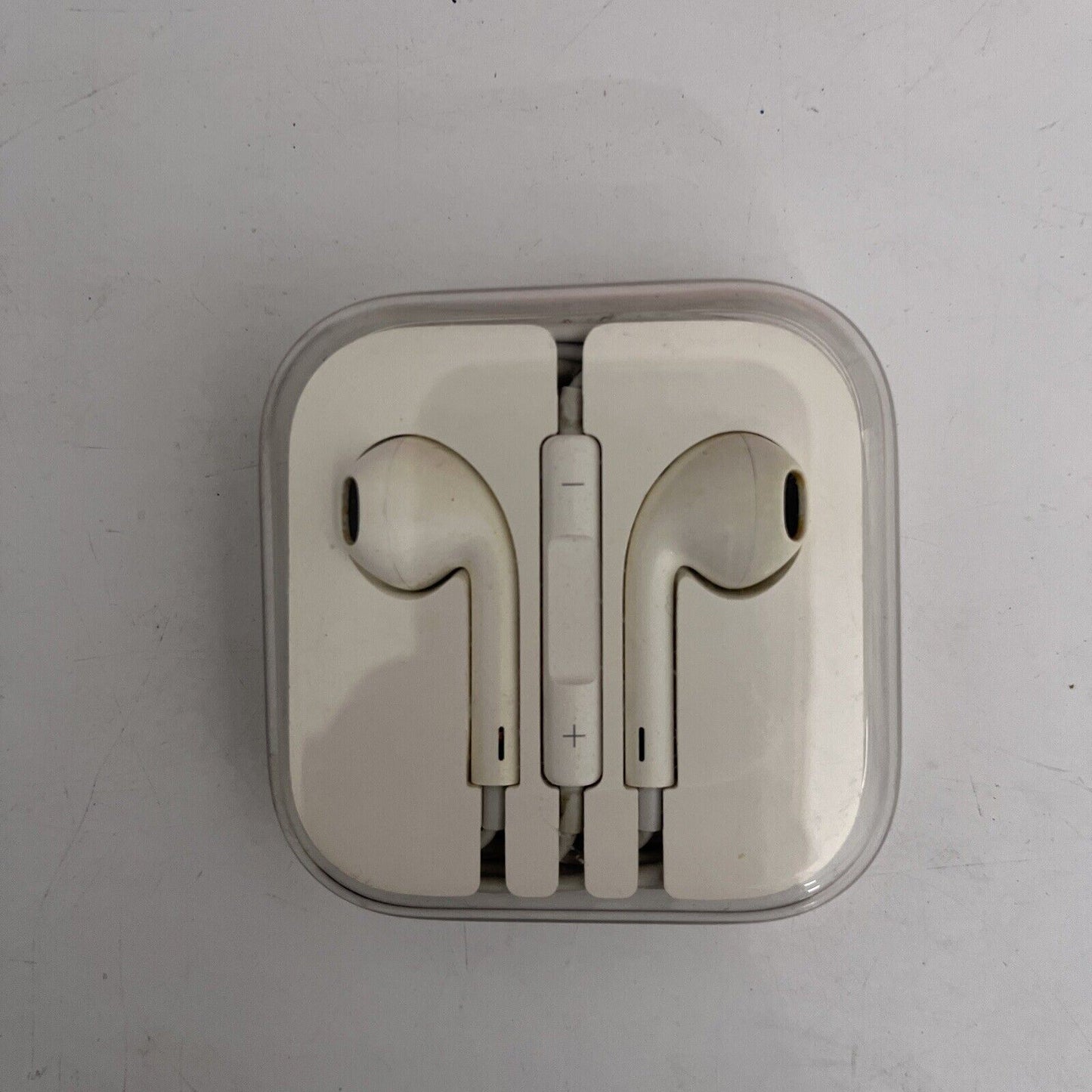 Genuine Apple EarPods Headphones 3.5mm Jack with Remote and Mic