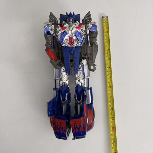 Optimus Prime Transformer 2013 Hasbro Tomy 11" Action Figure