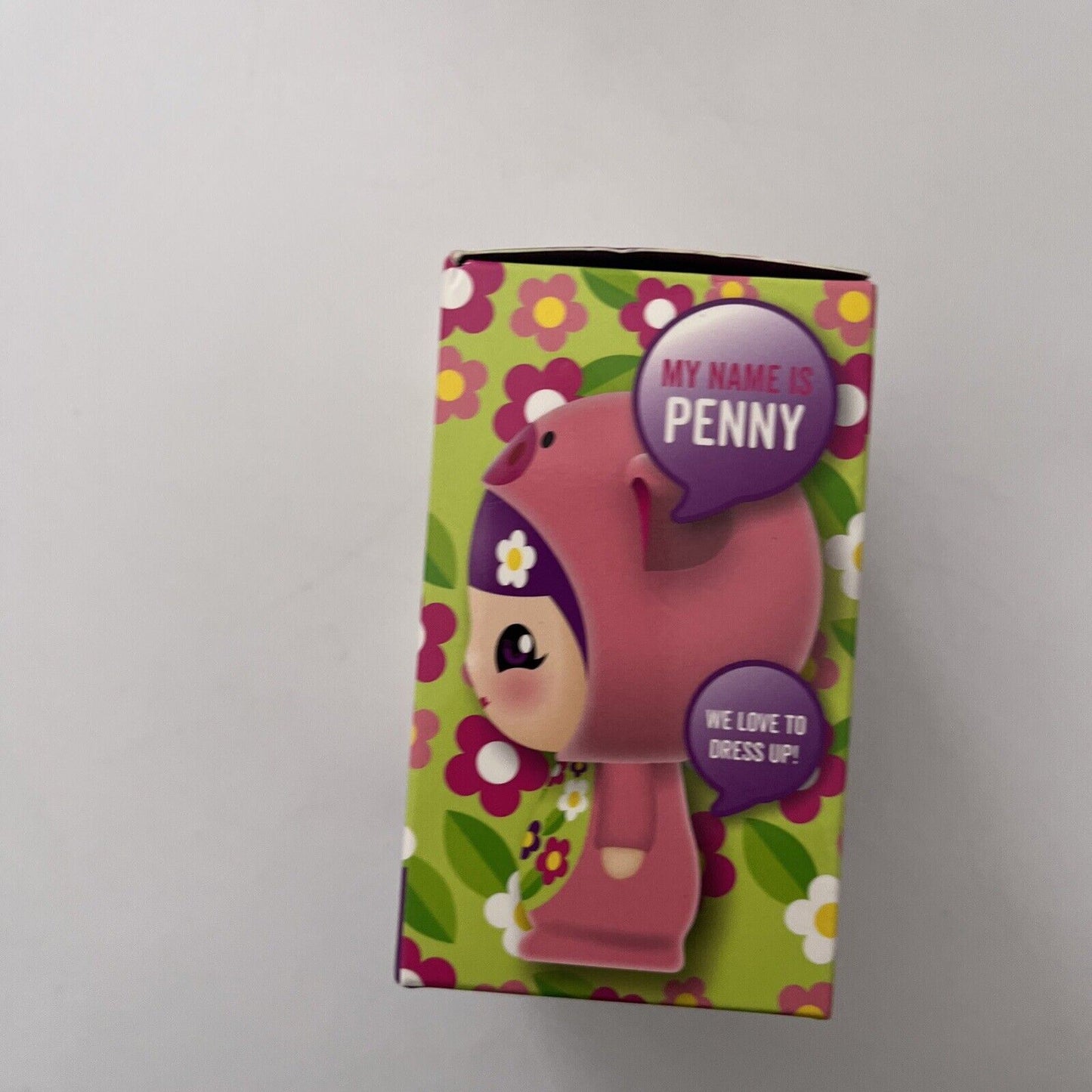 Wunzees Penny The Pig Figure