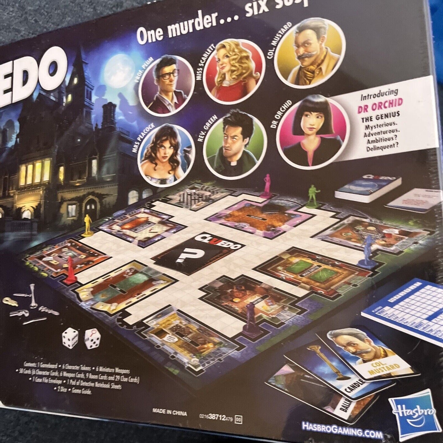 *New Sealed* Cluedo The Classic Mystery Game Board Game