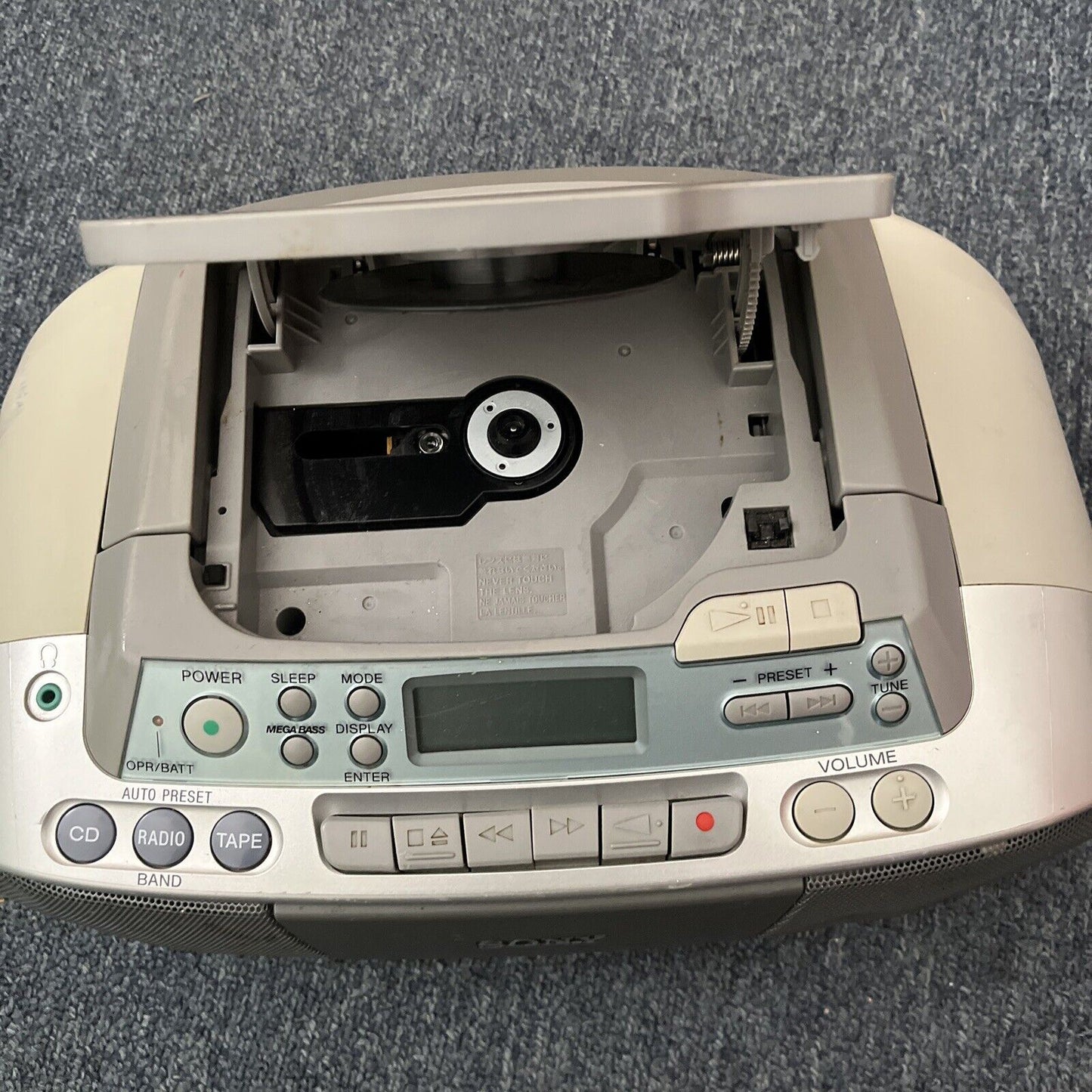 Sony CFD-S01 CD AM FM Radio Cassette Tape Recorder Boombox