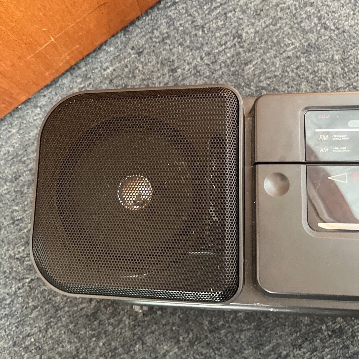 Sony CFS-208 Radio Cassette Recorder *for parts or repair*