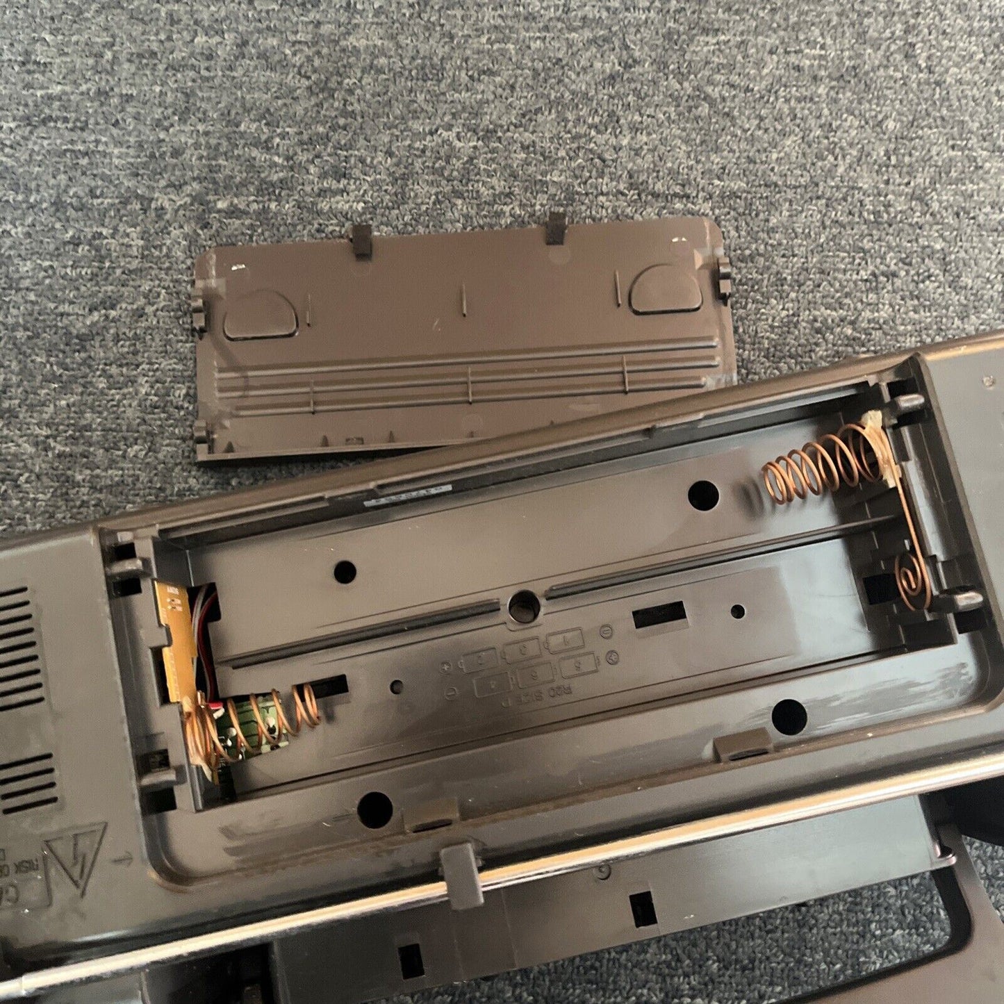 Sony CFS-208 Radio Cassette Recorder *for parts or repair*