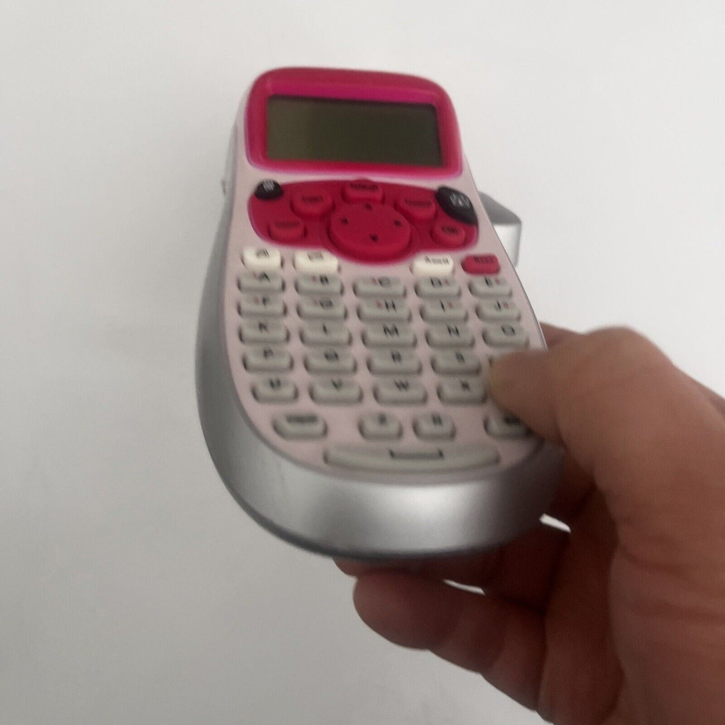 Dymo Lt-100H Letratag Handheld Label Maker Pink