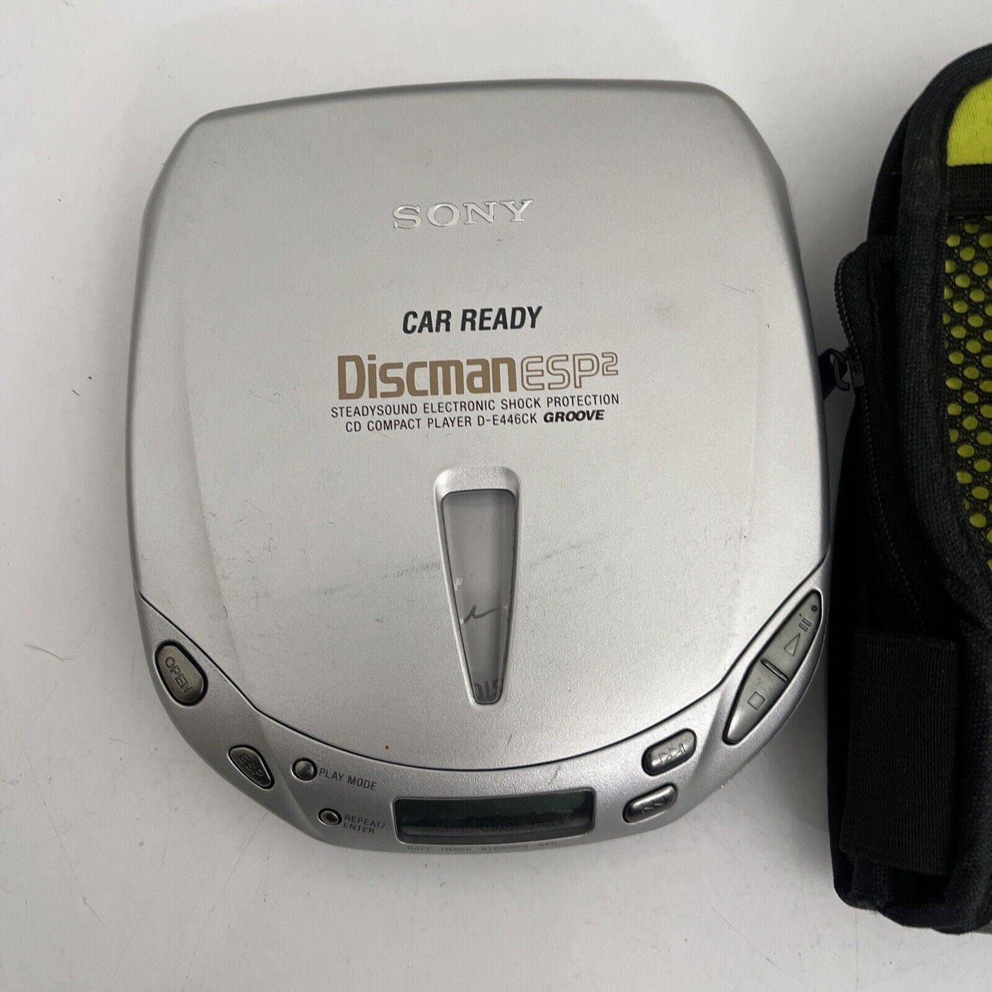 Sony Discman D-E446CK Portable CD Player Carrying Case *for parts or repair*