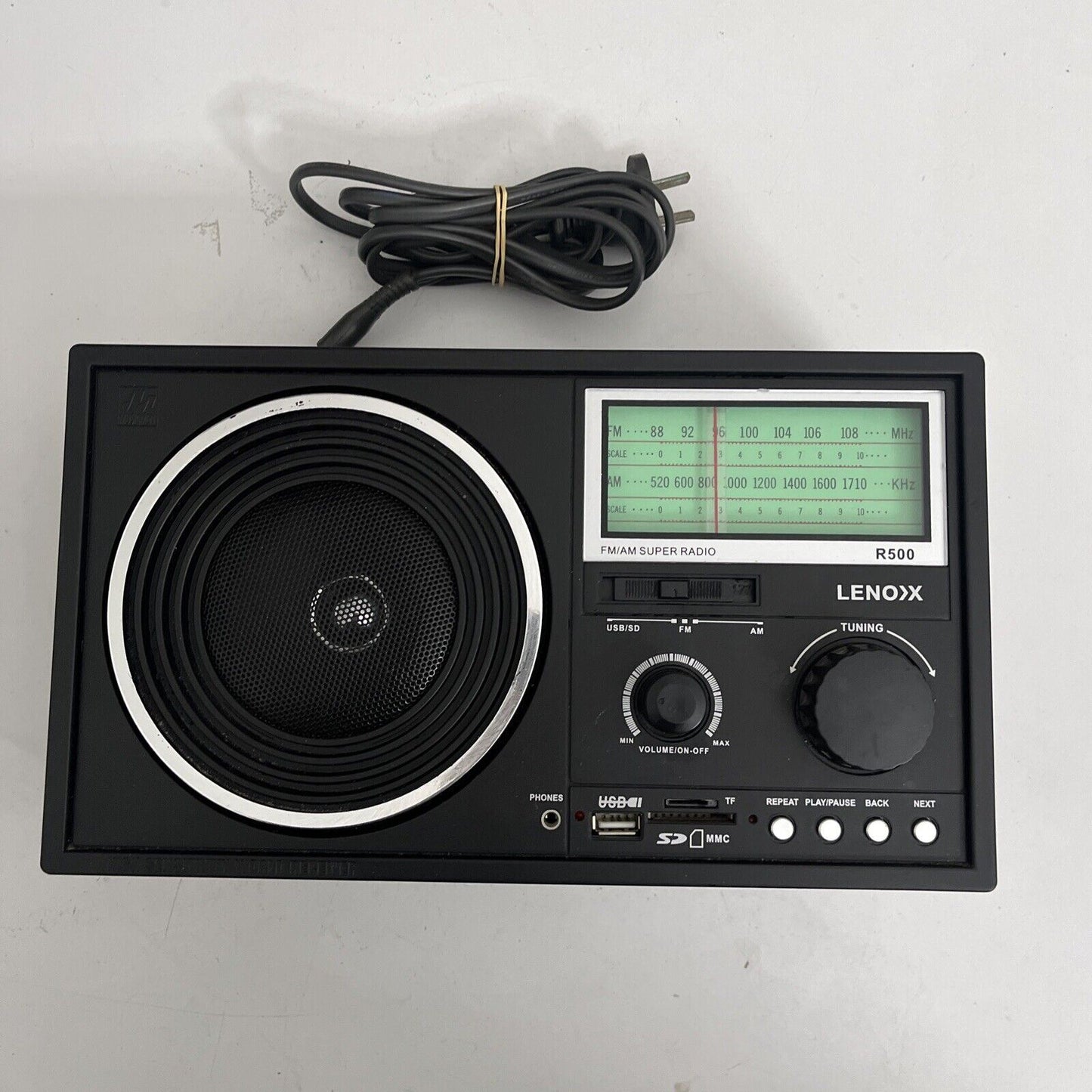 Lenoxx R500 AM/FM MP3 Portable Radio Black