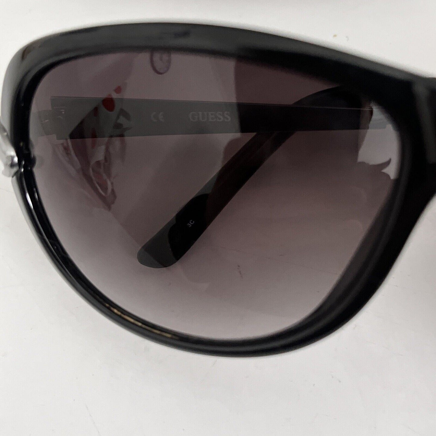 Guess Sunglasses Black with Case GU 7072 BLK-35 59/15-125