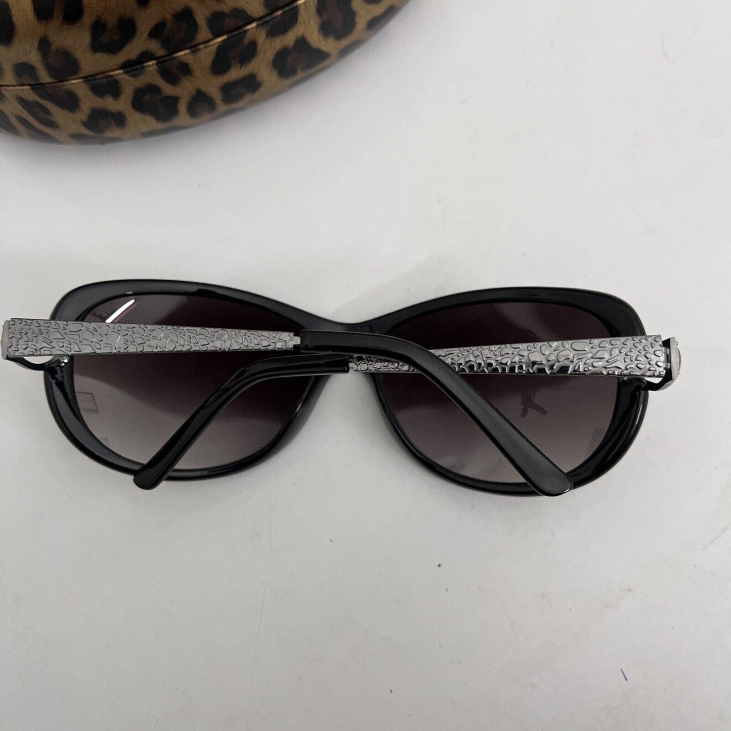Guess Sunglasses Black with Case GU 7072 BLK-35 59/15-125