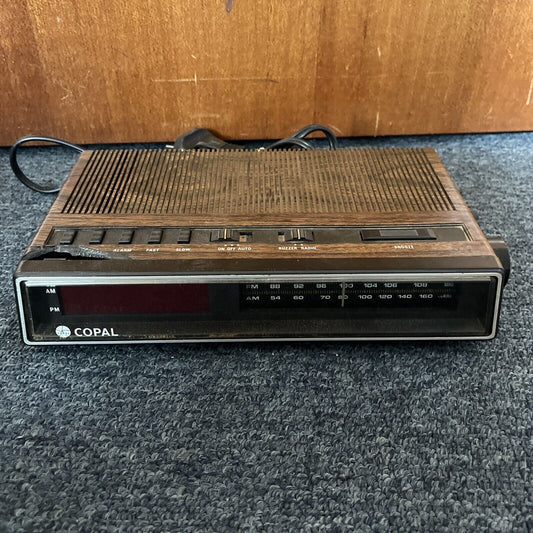 Copal Alarm Clock AM/FM Radio RD-181 *for parts or repair only*